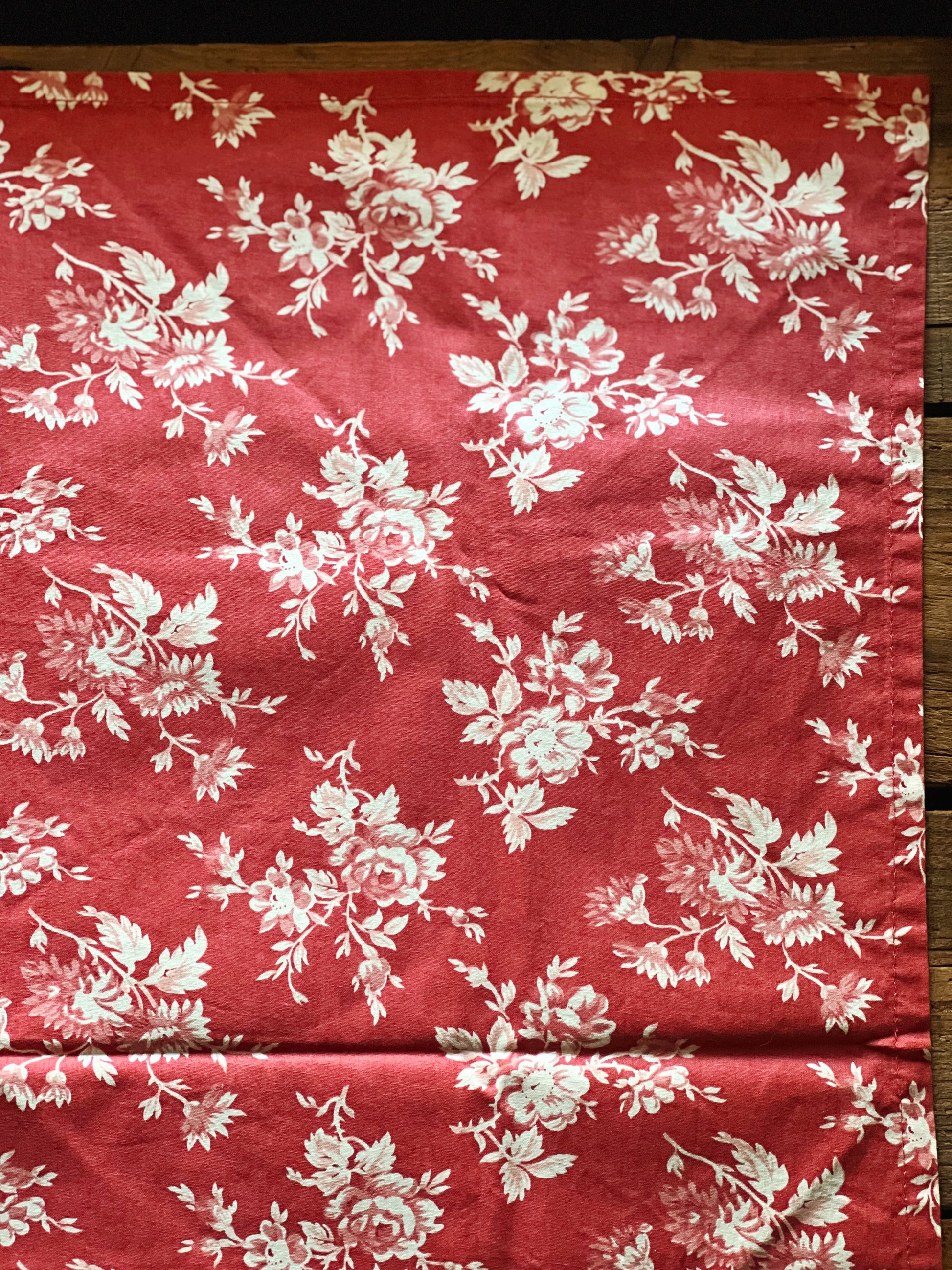 Set of 4 Vintage Williams Sonoma Chintz Floral Napkins
