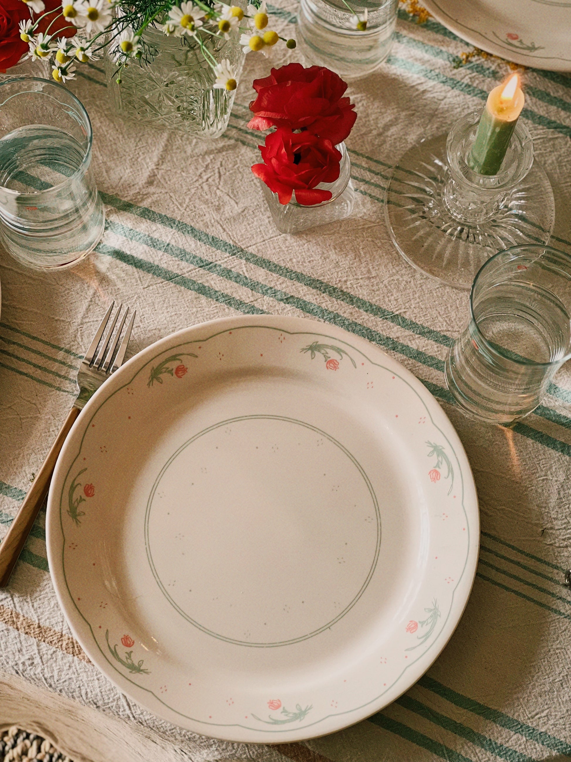 Vintage Corelle Calico Rose Dinner Plate