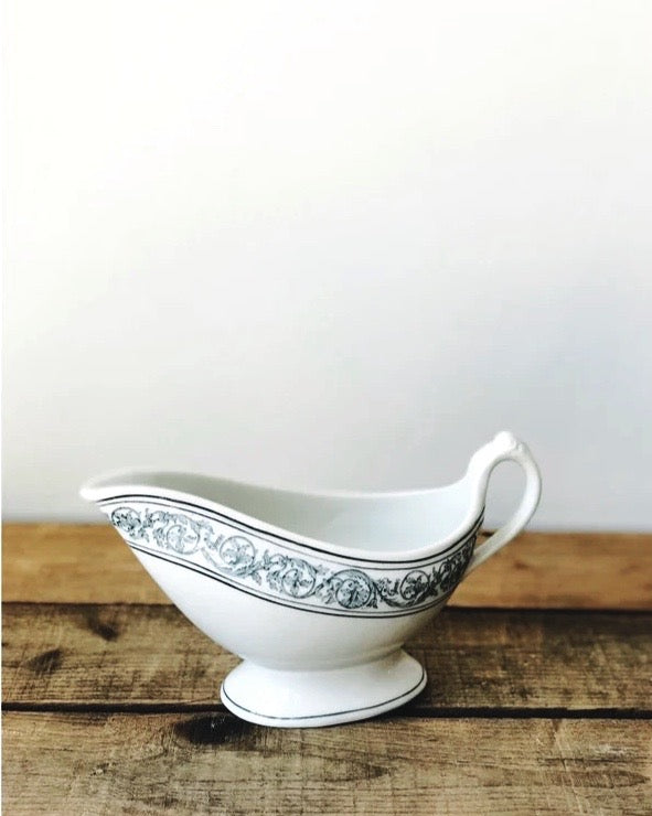 blue and white transferware gravy boat
