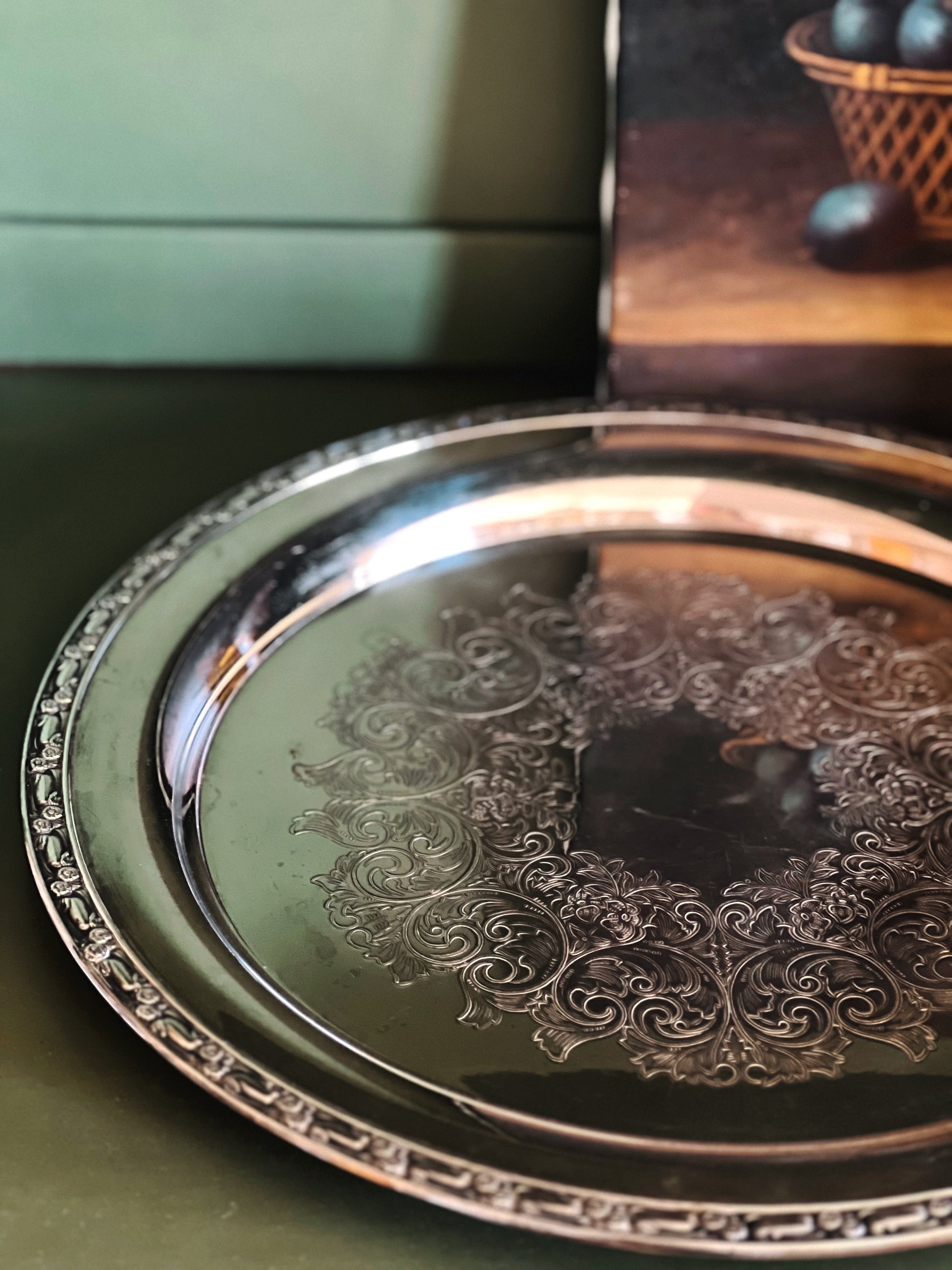 Vintage Oneida Silversmiths Round Silver Serving Tray