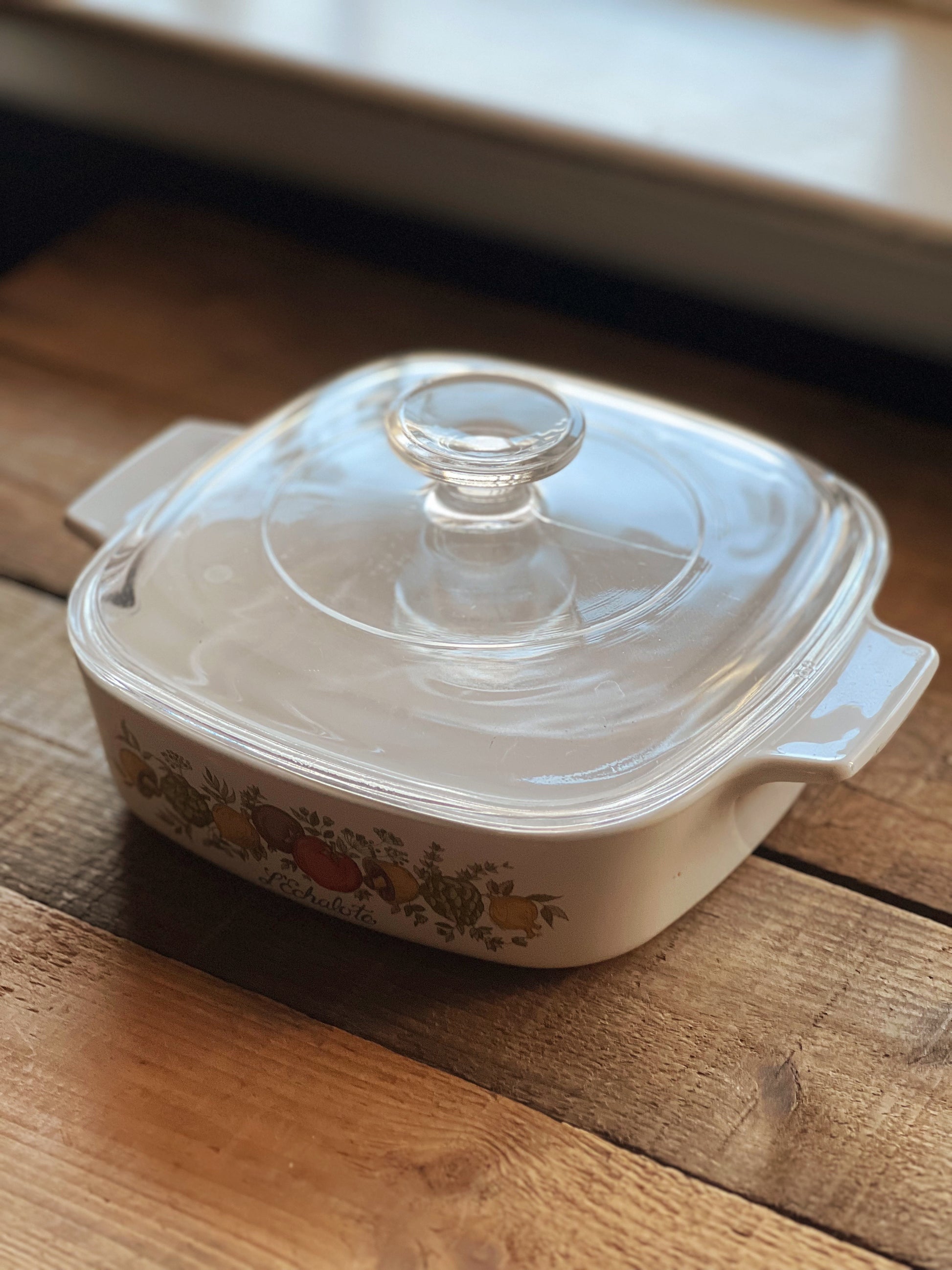 Vintage Corning Ware Spice of Life L'Echalote 1 Quart Casserole Dish