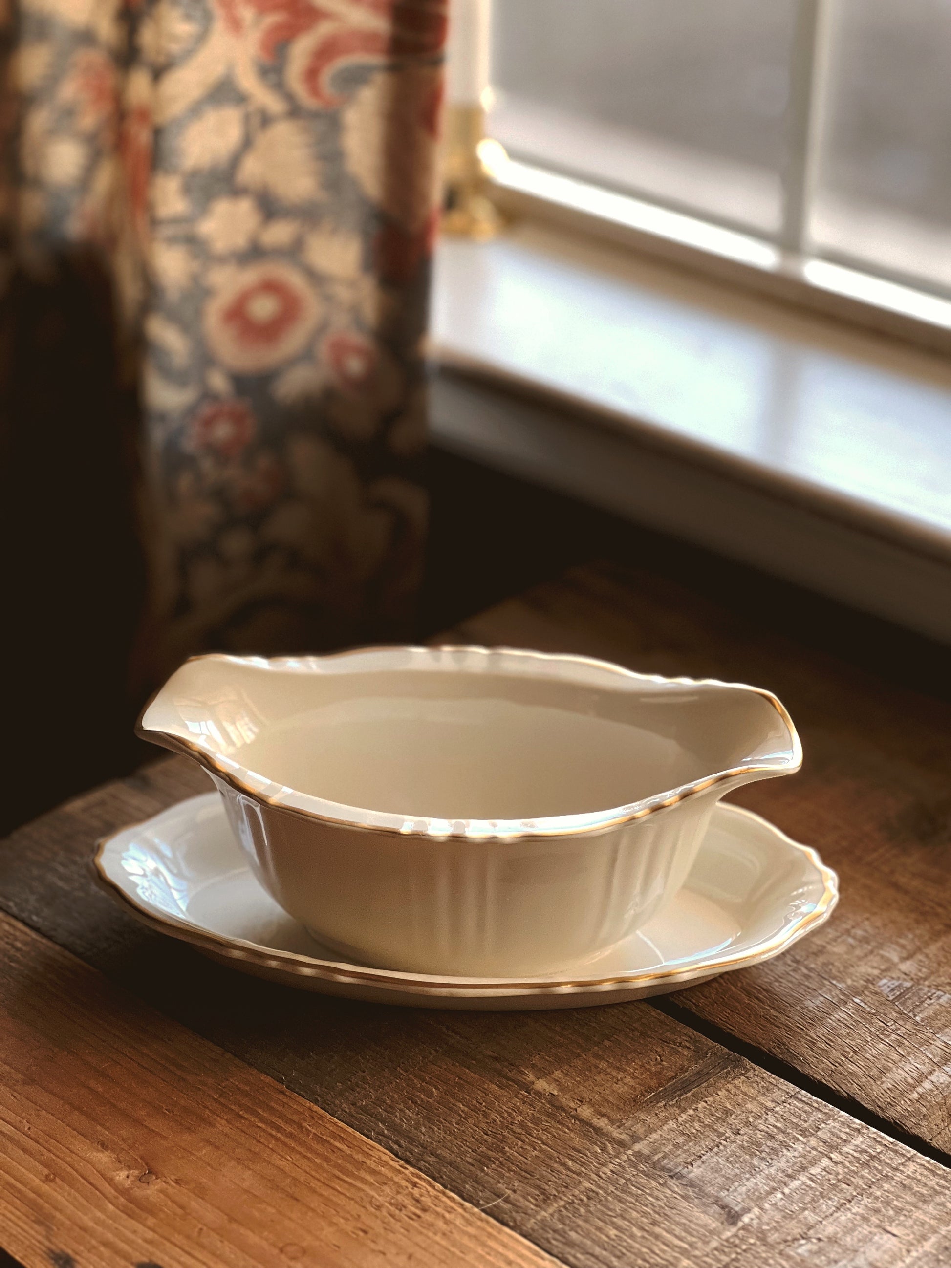 Vintage Syracuse China Federal Shape Brantley Gravy Boat with Under Plate