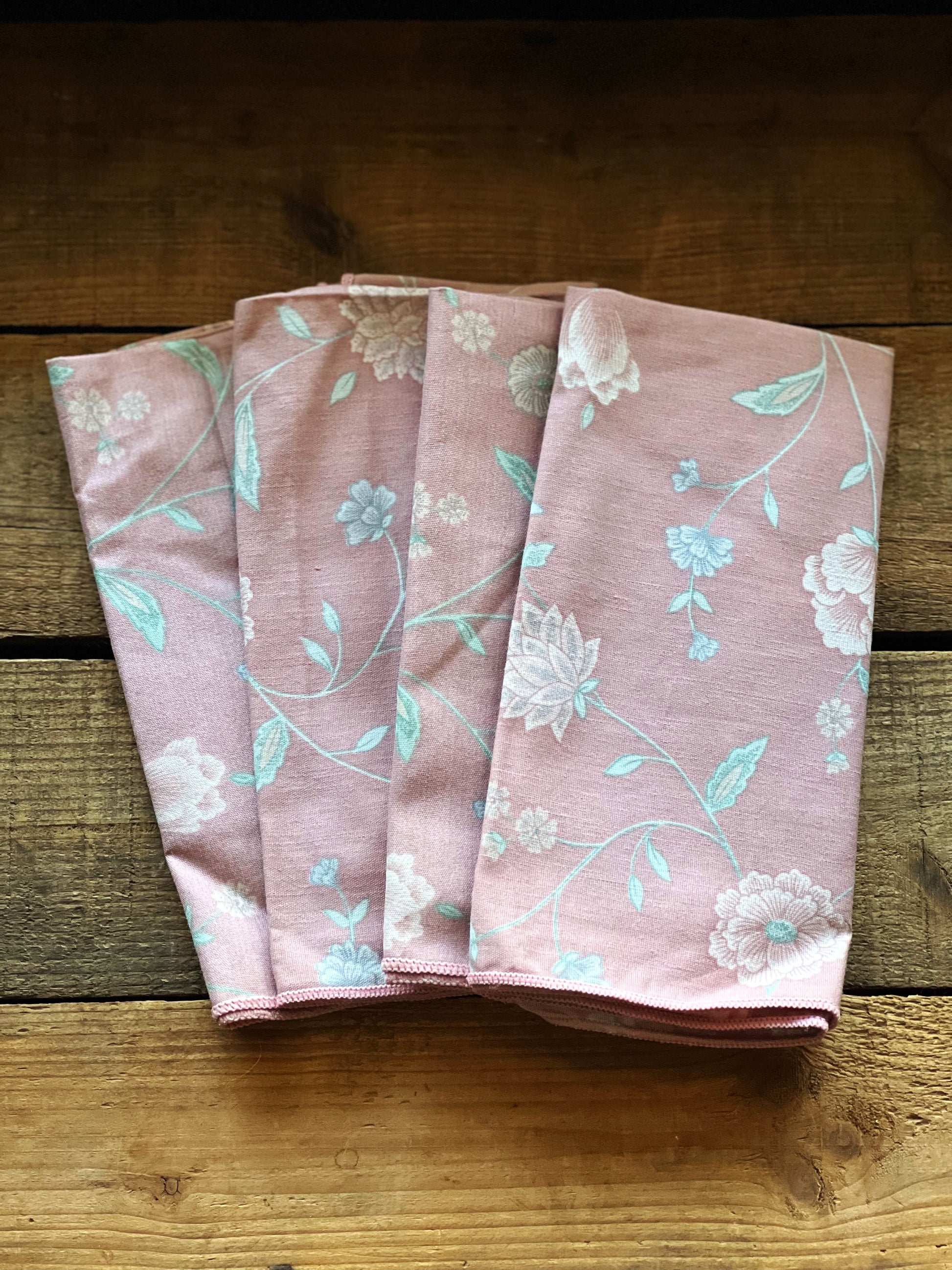 Set of 4 Vintage Pink Floral Napkins