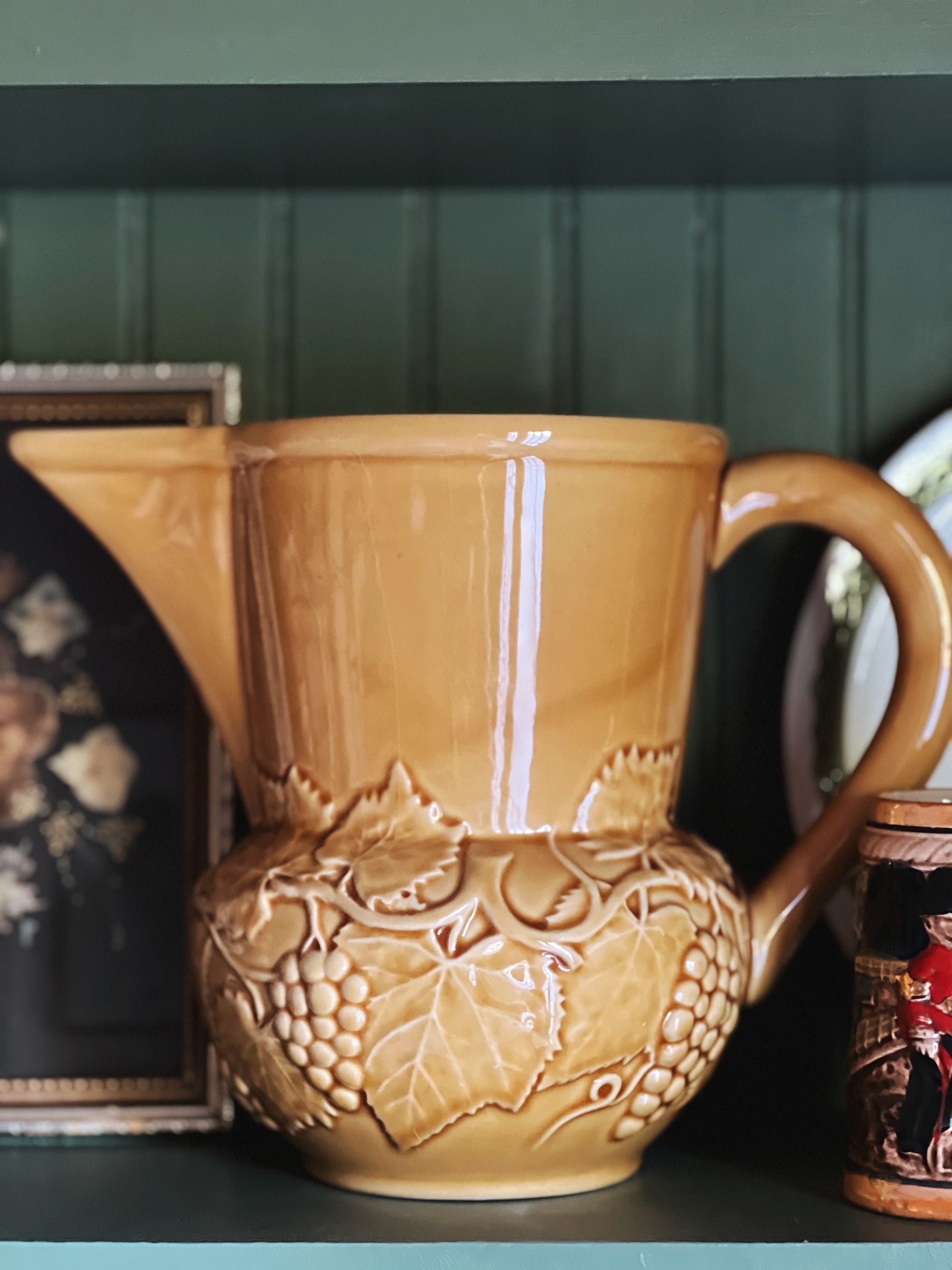 Vintage Bordallo Pinheiro Portugal Amber Grape Pitcher