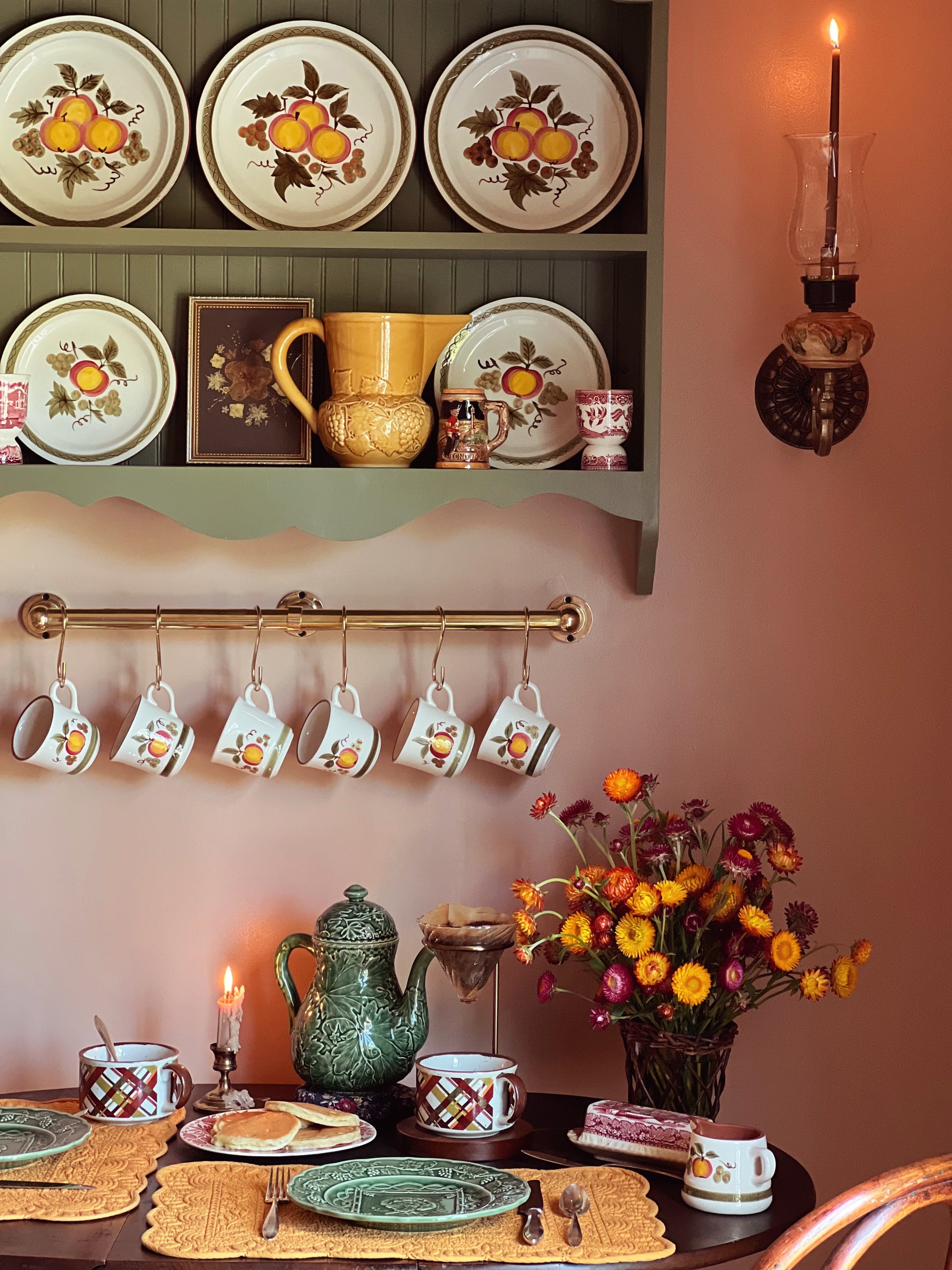 Vintage Bordallo Pinheiro Portugal Amber Grape Pitcher