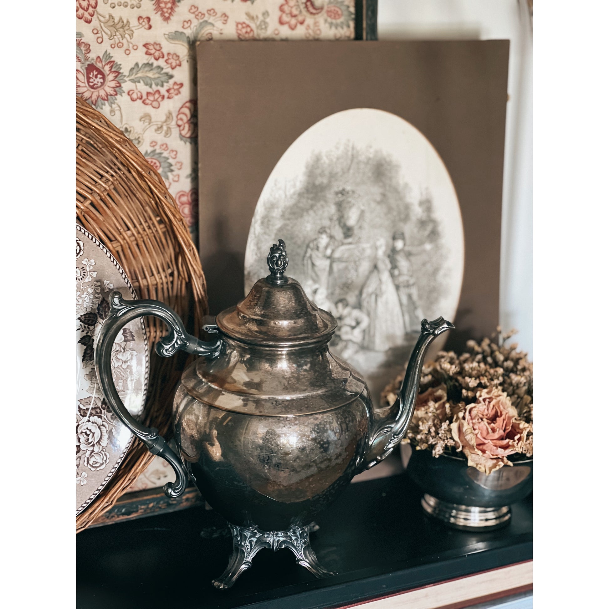 Vintage Wm Rogers Vintage Silver Plate Teapot