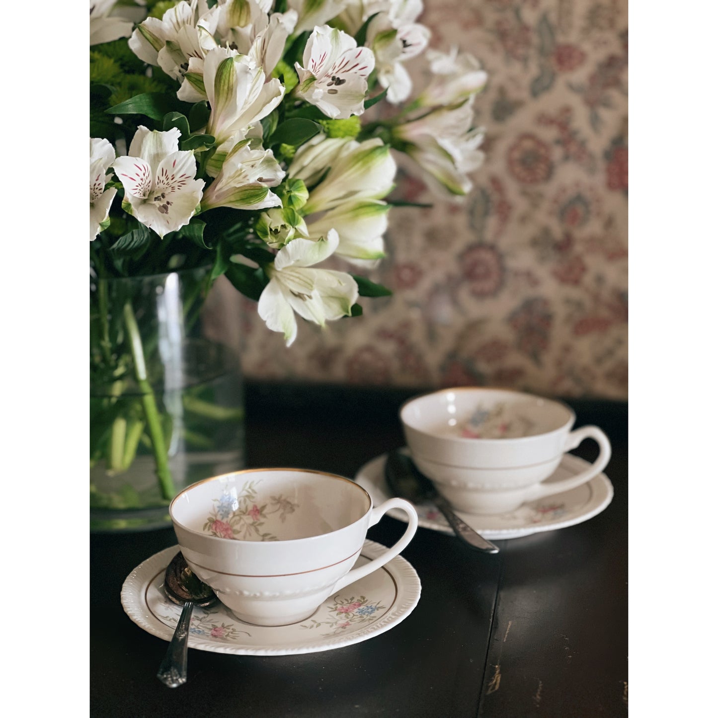 Vintage Pair of Hanover China Spring Time Teacup & Saucer Sets