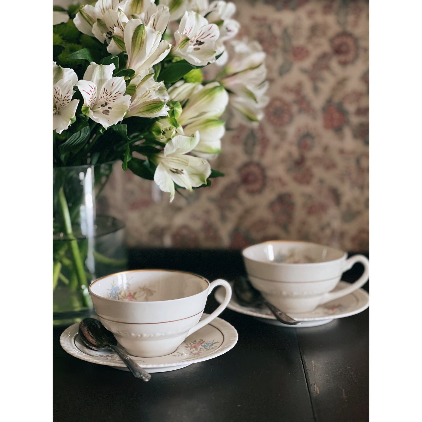Vintage Pair of Hanover China Spring Time Teacup & Saucer Sets