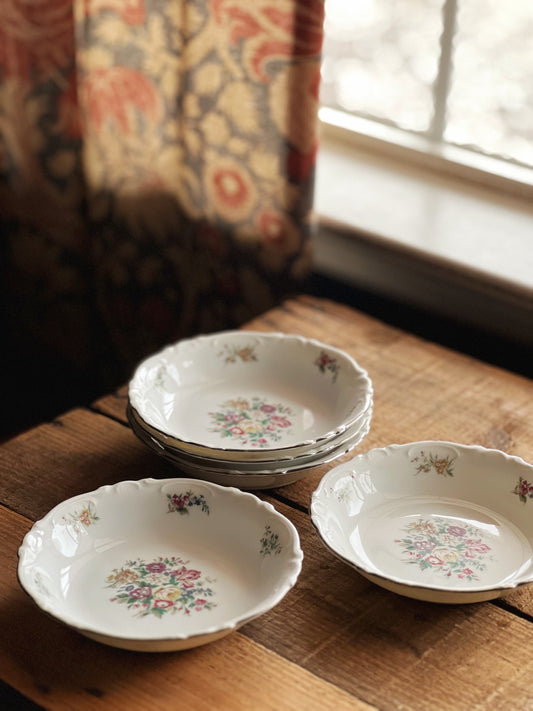 multicolor floral berry bowl with a scalloped edge