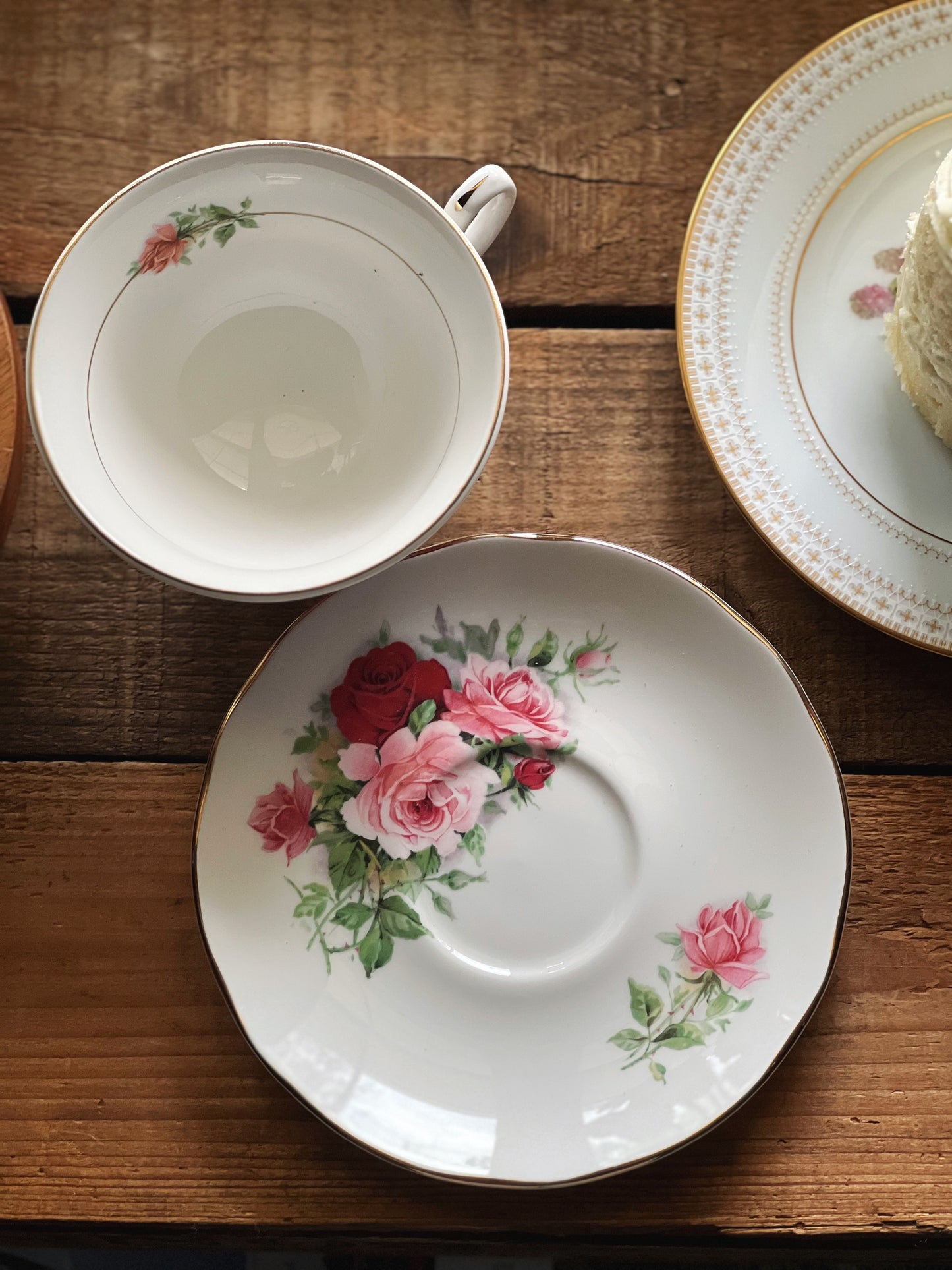 Vintage Golden Crown Fine Bone China Floral Teacup & Saucer Set