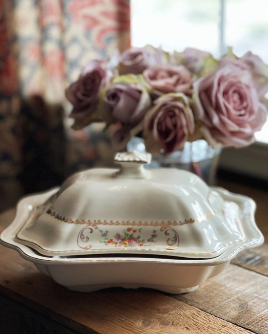 Vintage Steubenville Ivory Covered Vegetable Bowl