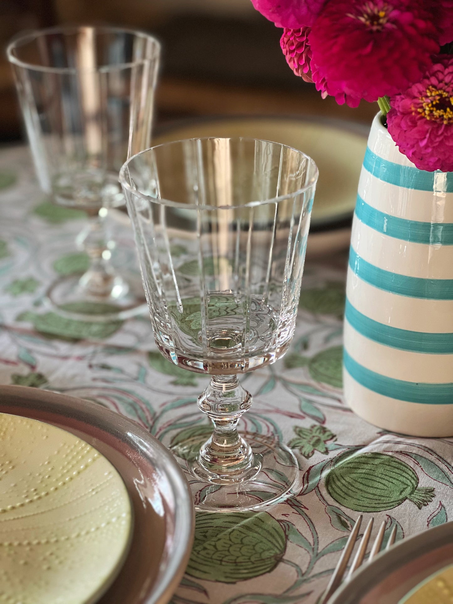 Set of 4 Vintage Wine Glasses | Water Goblets