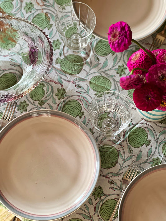 Vintage Pfaltzgraff Aura Pink Dinner Plate