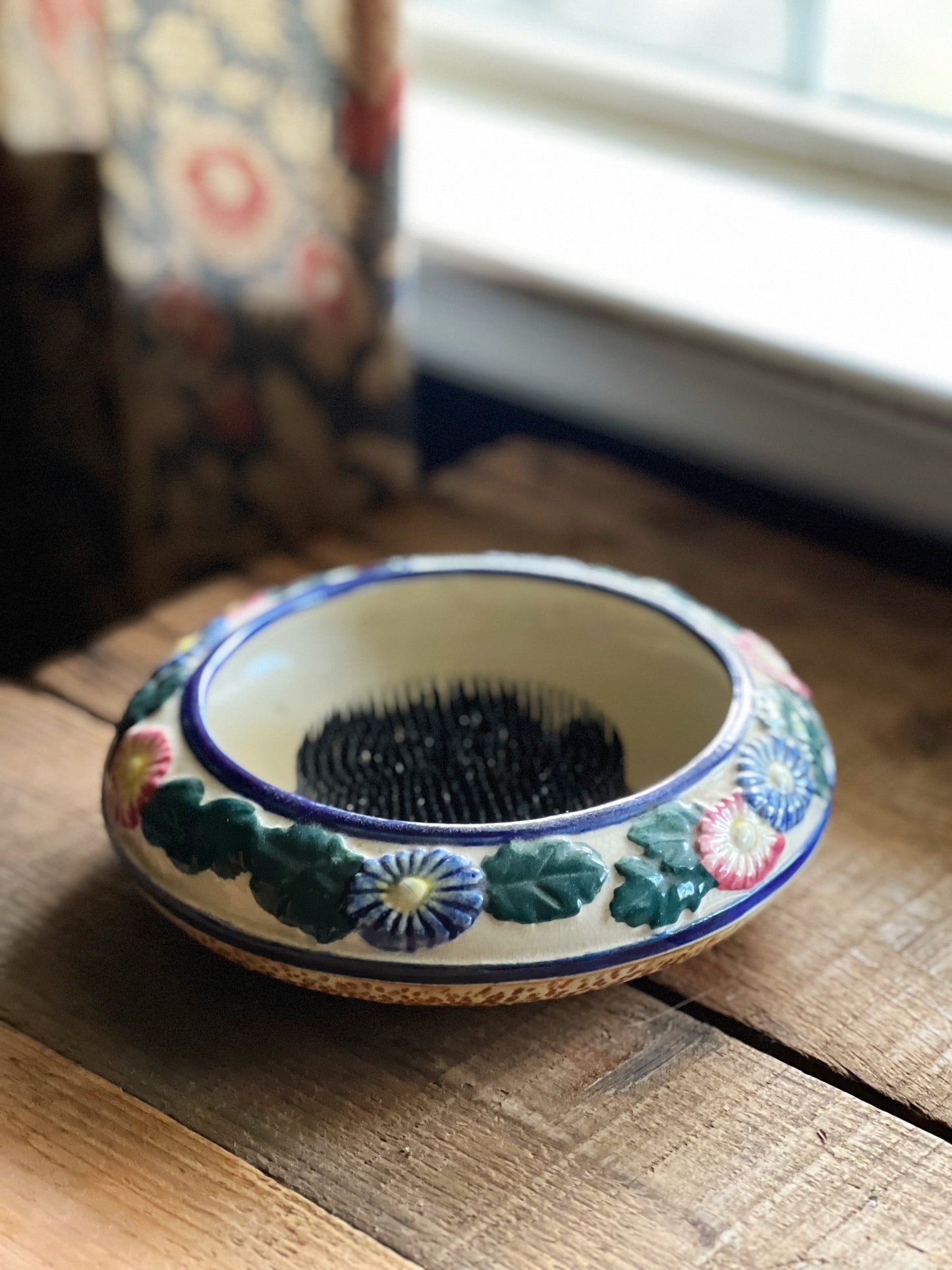 Vintage Japan Flower Bowl