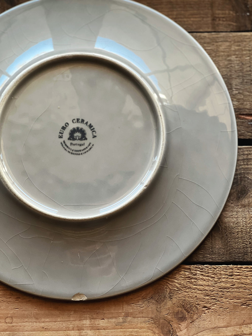 Set of 4 Euro Ceramica Portugal Gray Scalloped Dinner Plates