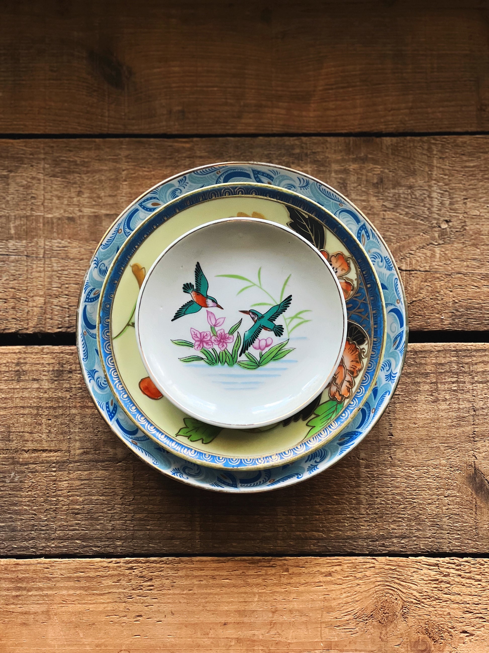 vintage and replacement china