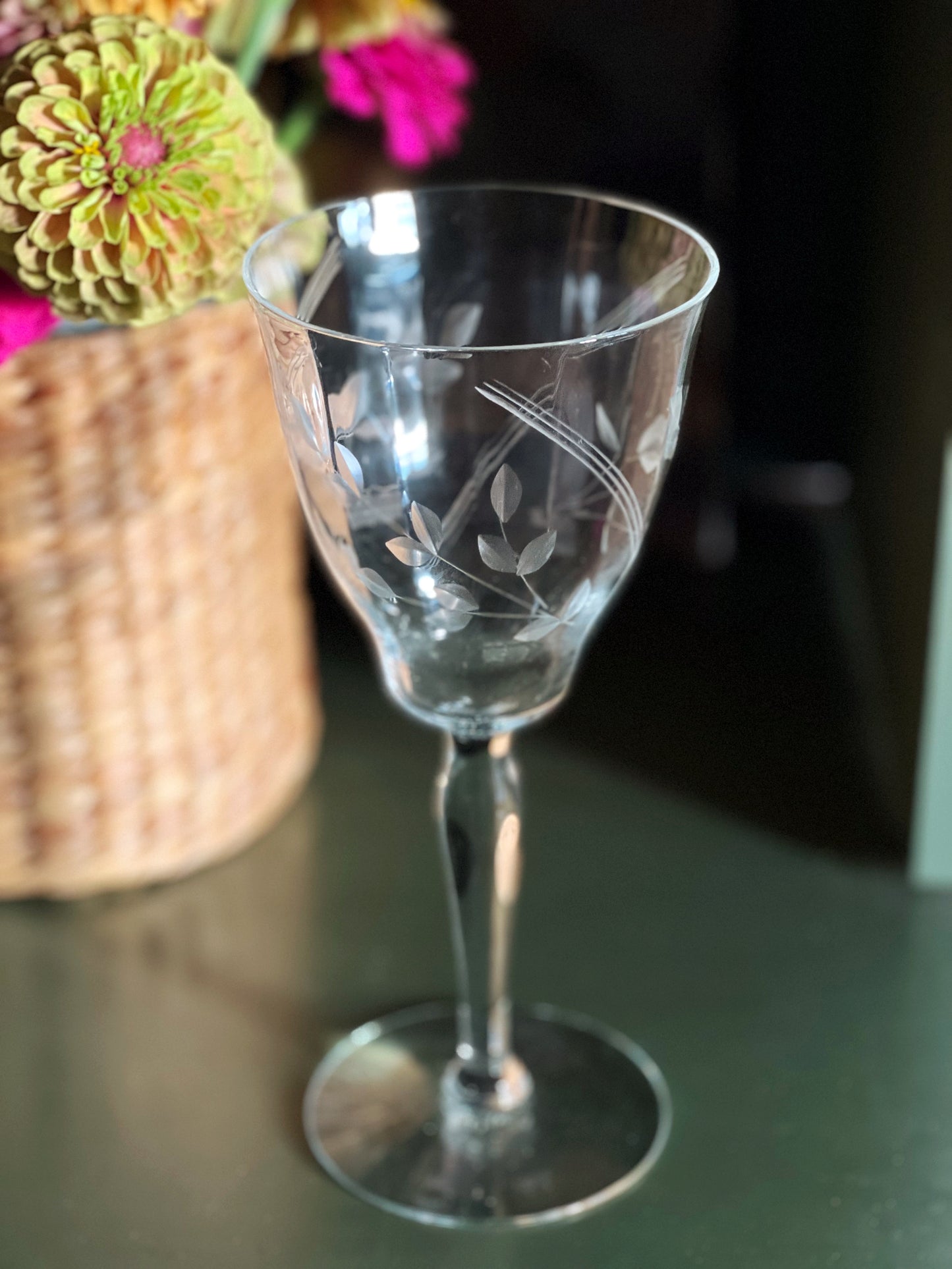 Etched Vintage Wine Glass