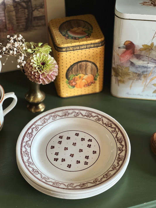 Vintage Taylor Smith Taylor Golden Wheat Fruit Bowl / Berry Bowl