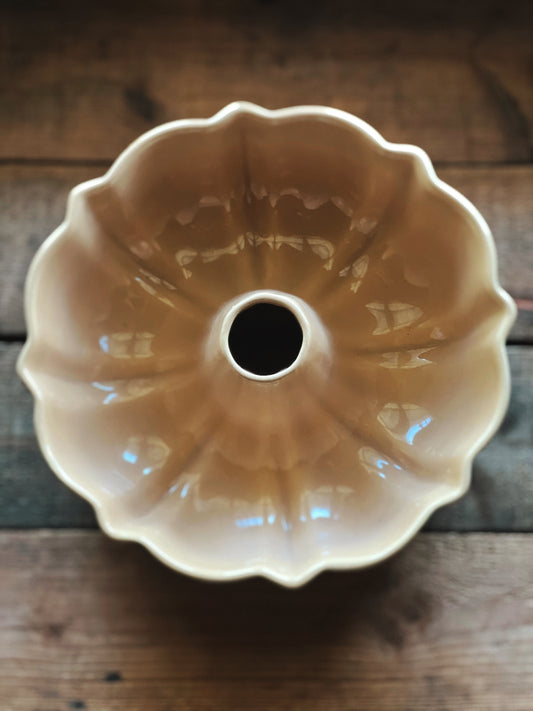 Vintage Ceramic Bundt Pan