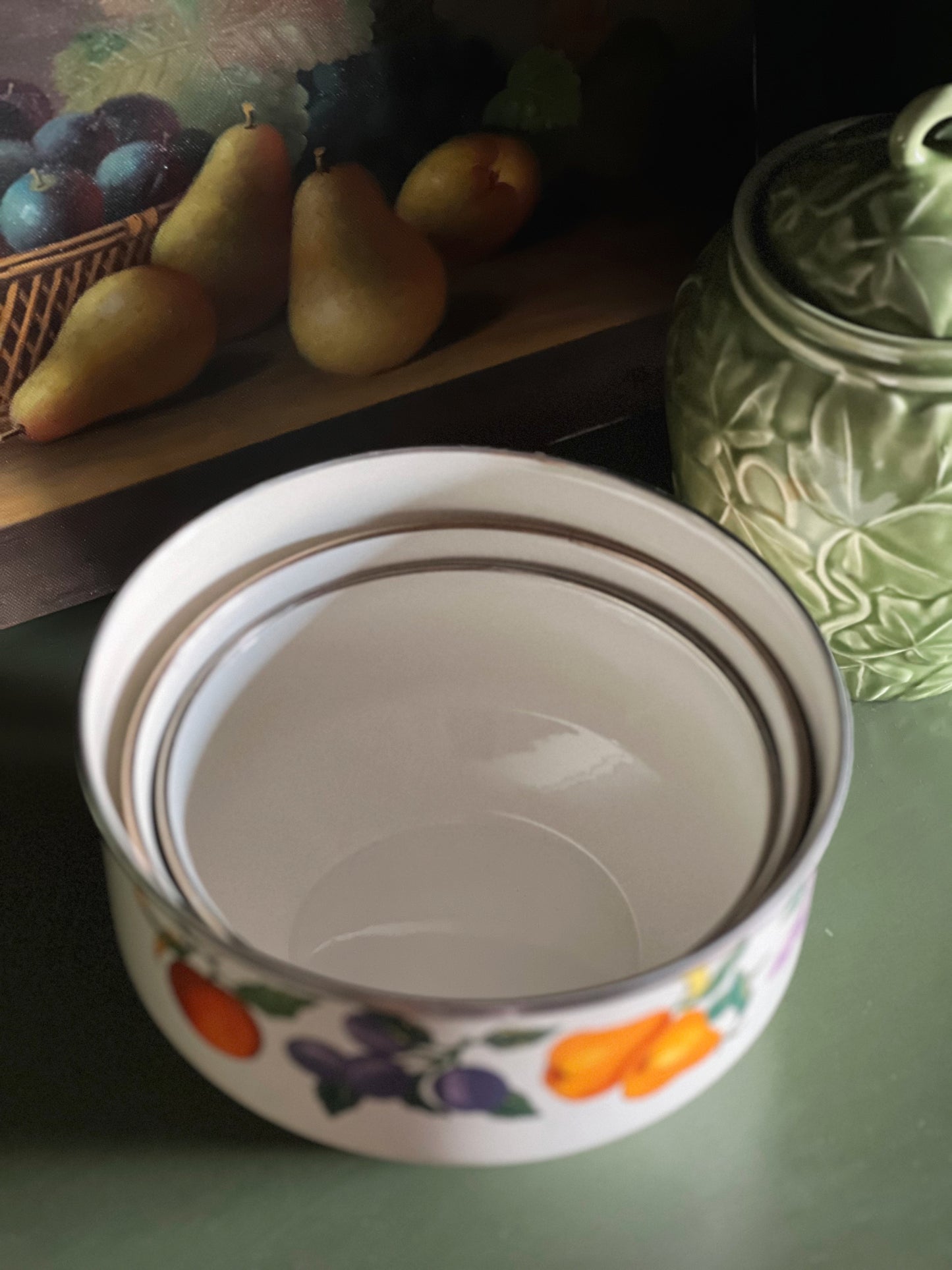 Set of 3 Vintage Tabletops Unlimited Essence Enamel Nesting Mixing Bowls