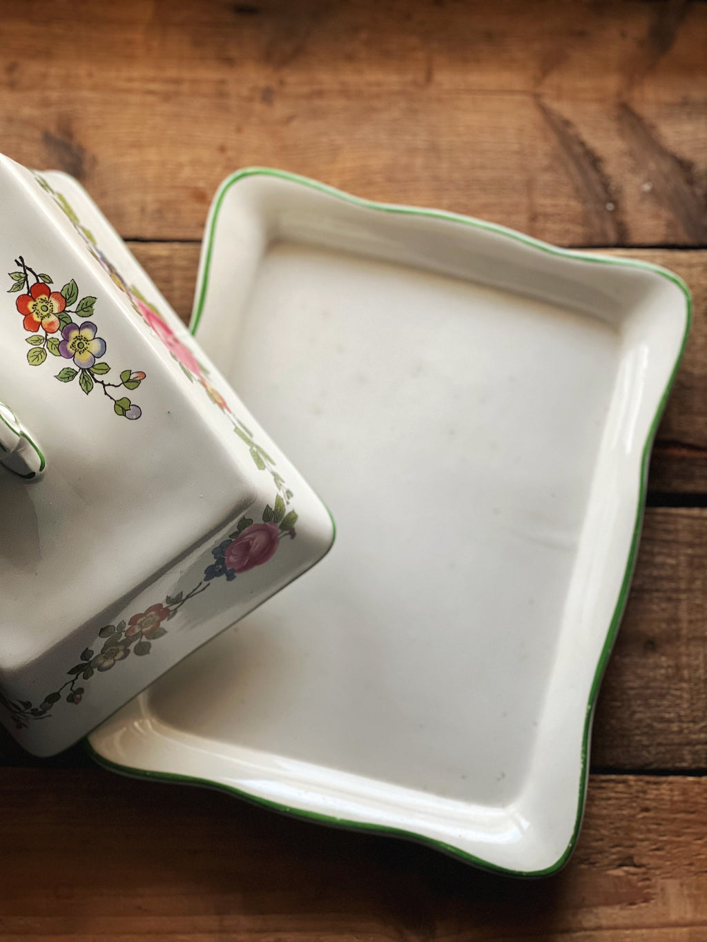 Antique Wilkinson Ltd Ye Olde English Rose Cheese Dish