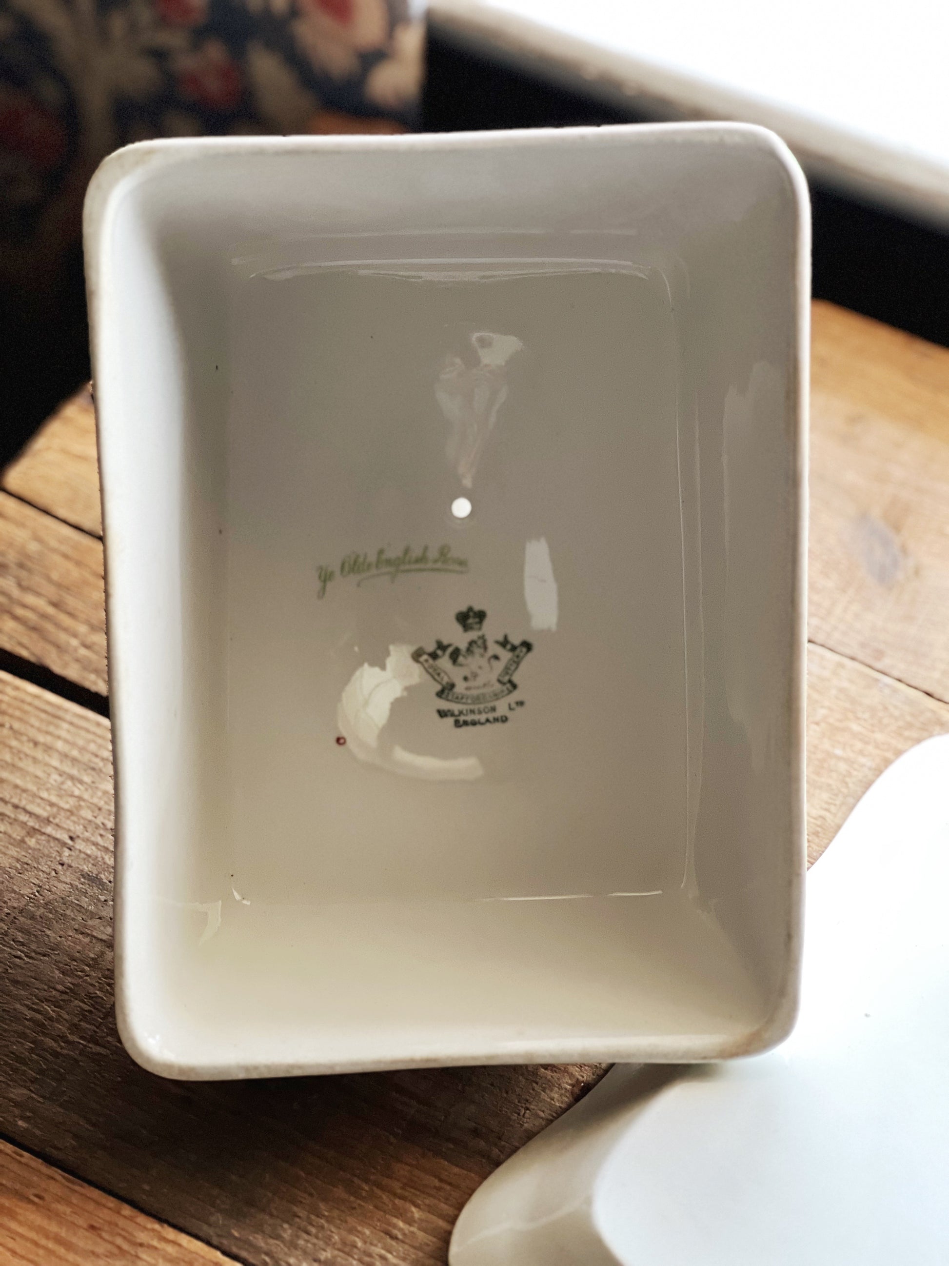 Antique Wilkinson Ltd Ye Olde English Rose Cheese Dish