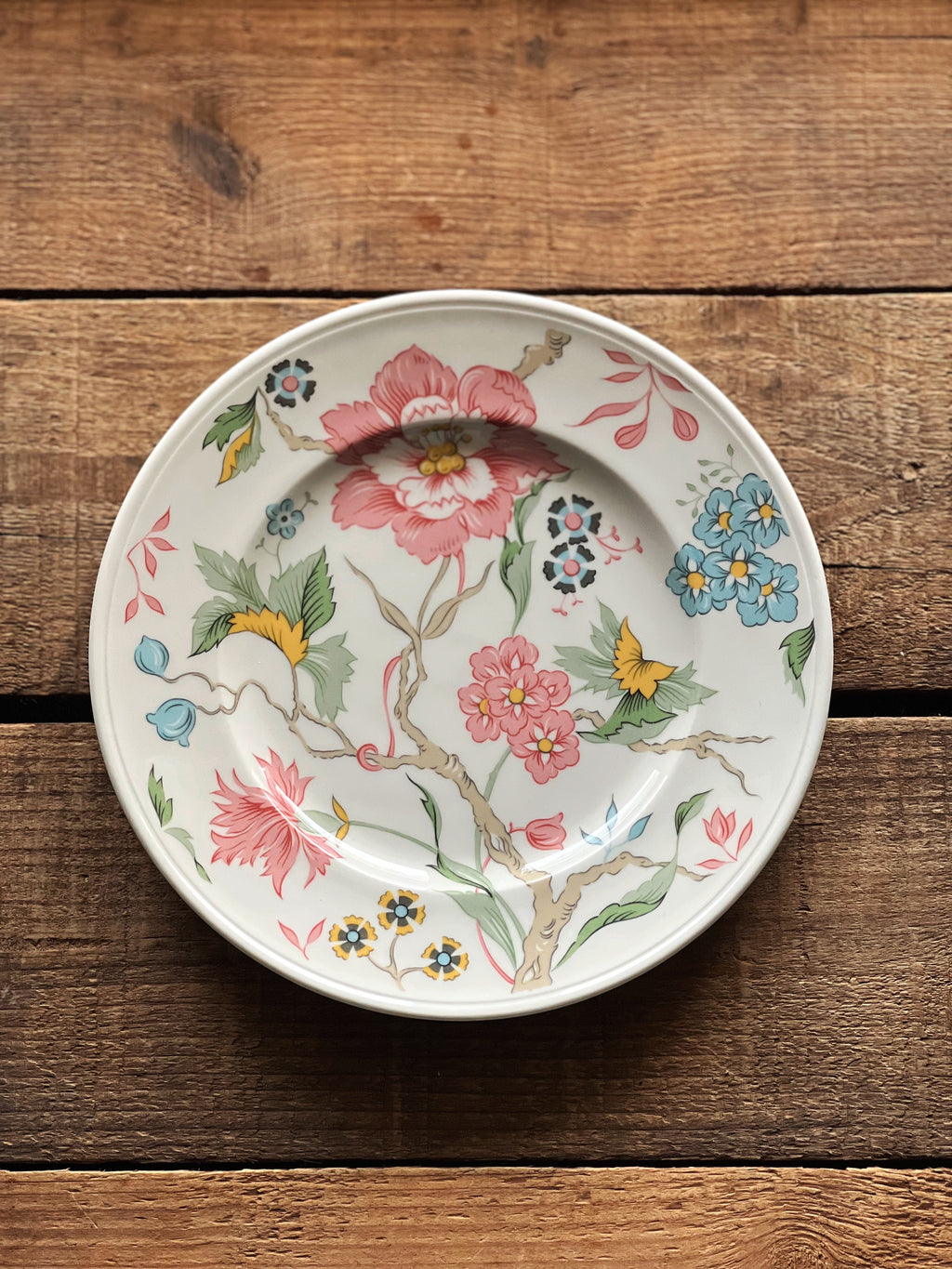 multicolor floral dessert size plate
