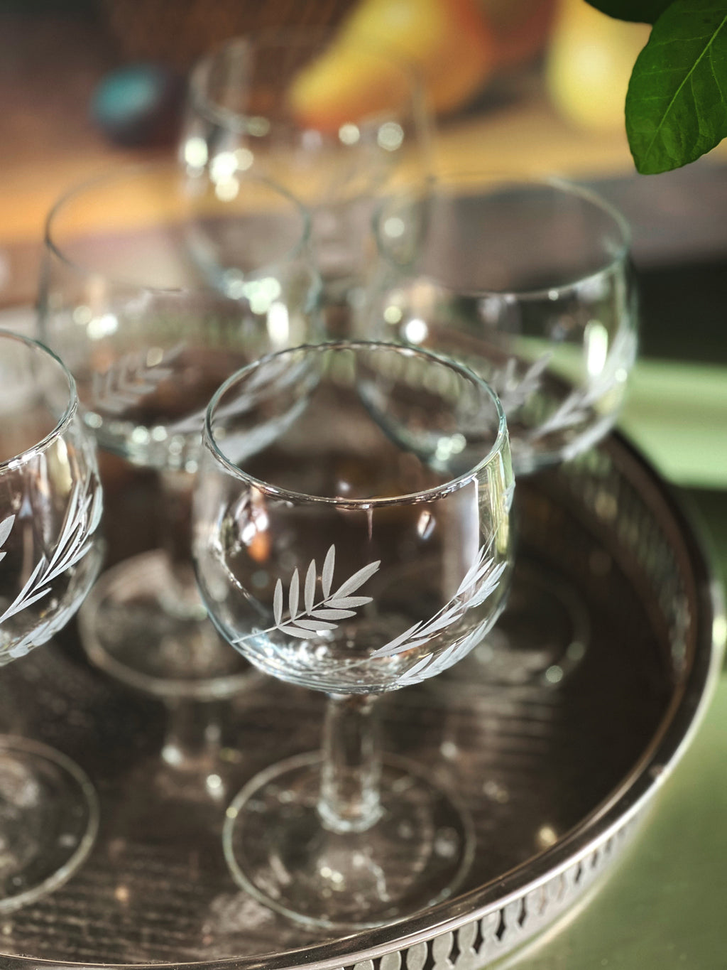 Petite Vintage Etched Wine Glass