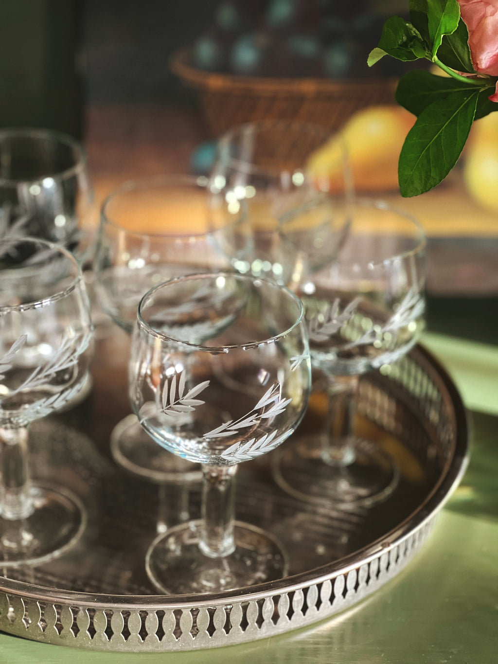 Petite Vintage Etched Wine Glass
