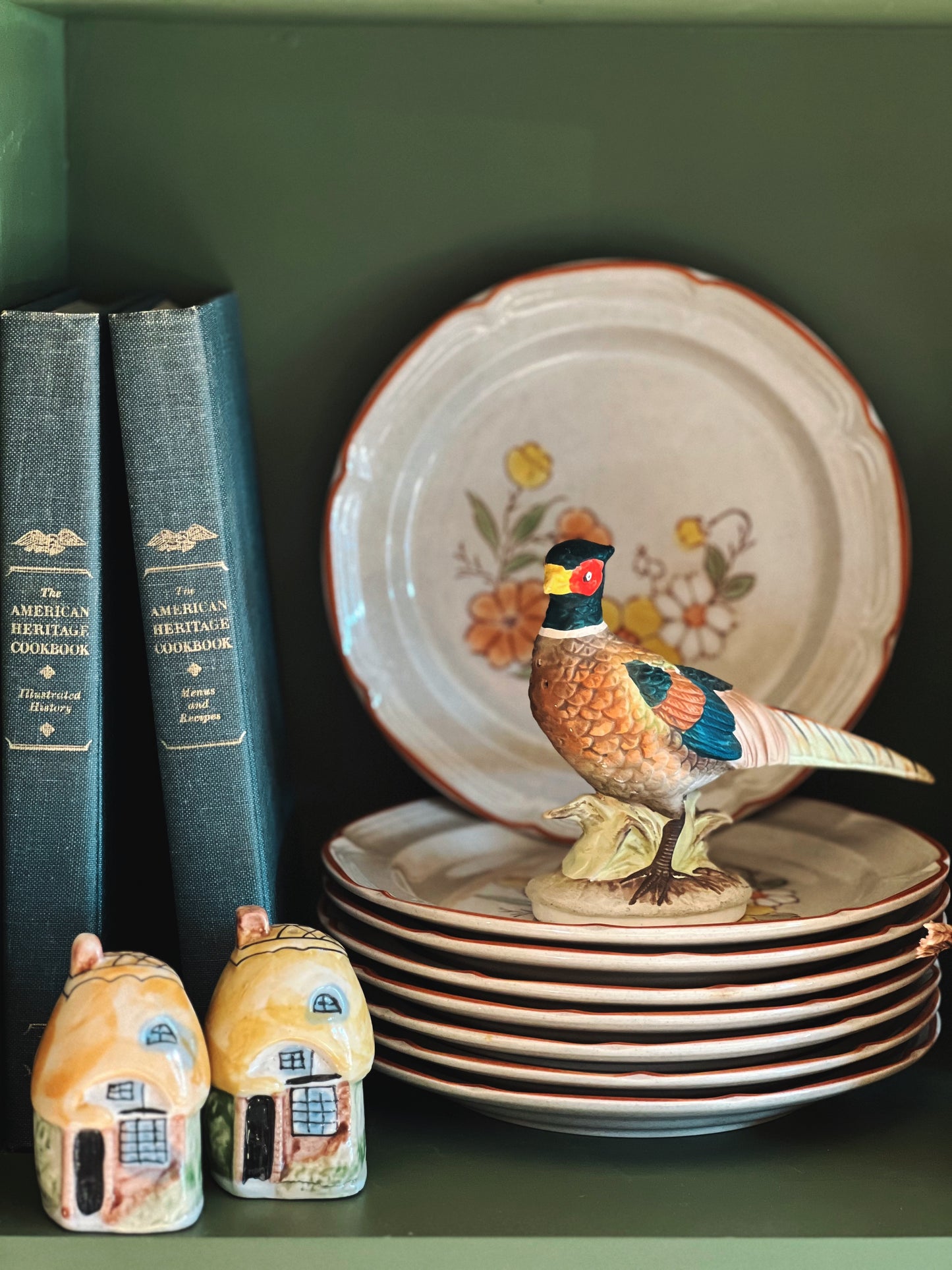 Pair of Vintage Ceramic Cottages Salt & Pepper Shakers