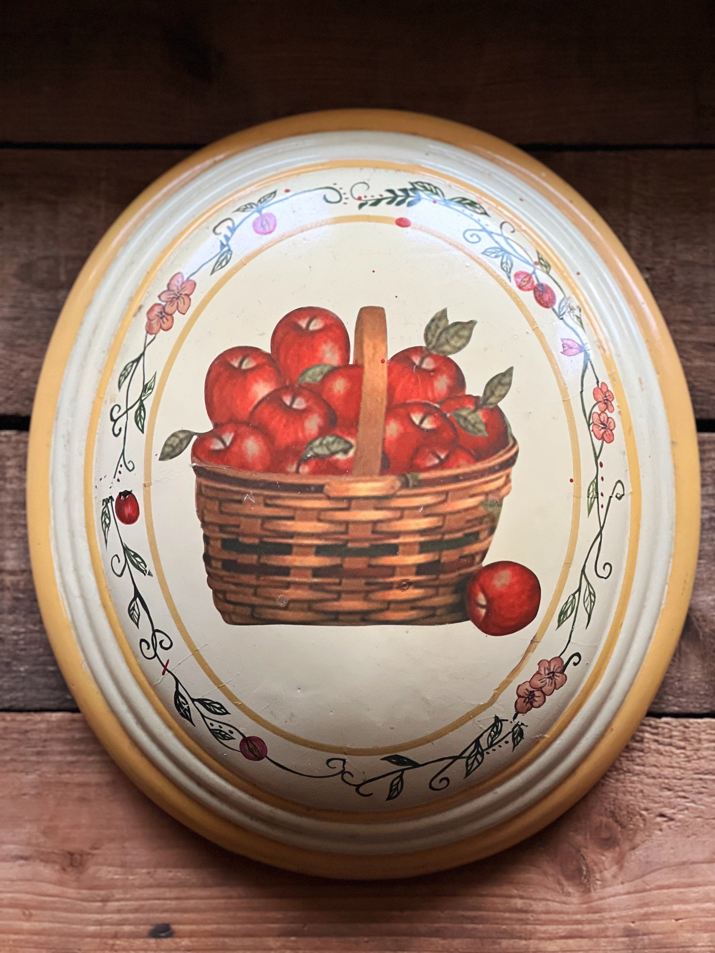 Vintage Apple Harvest Wall Plaque