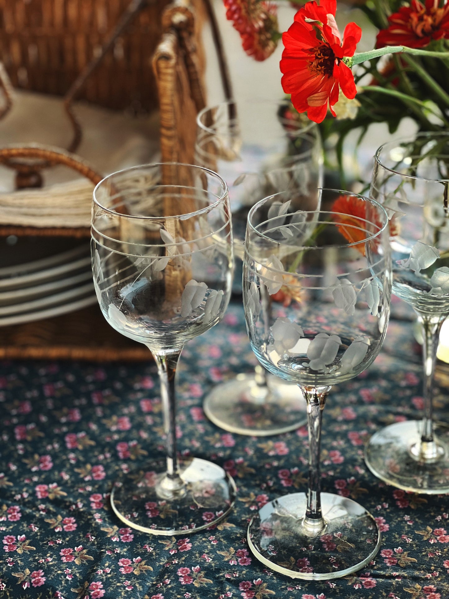 Set of 4 Vintage Toscany Handblown Romanian Crystal Wine Glasses