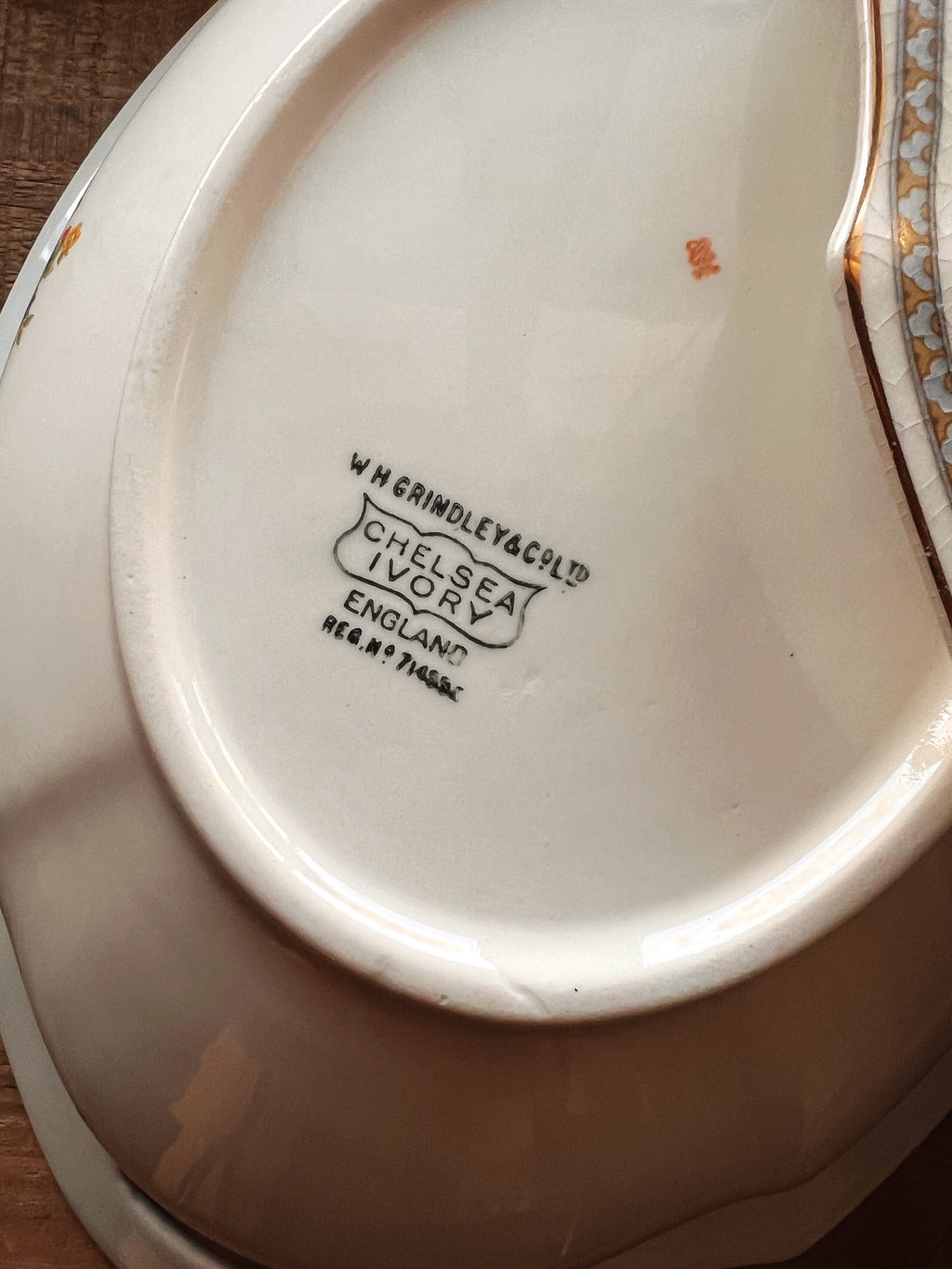 Rare Antique WH Grindley Chelsea Ivory Torbay Covered Vegetable Bowl