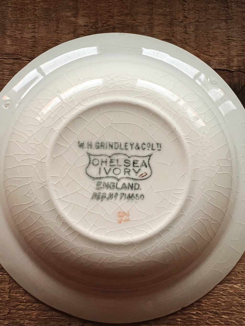 Rare Antique WH Grindley Chelsea Ivory Torbay Berry Bowl