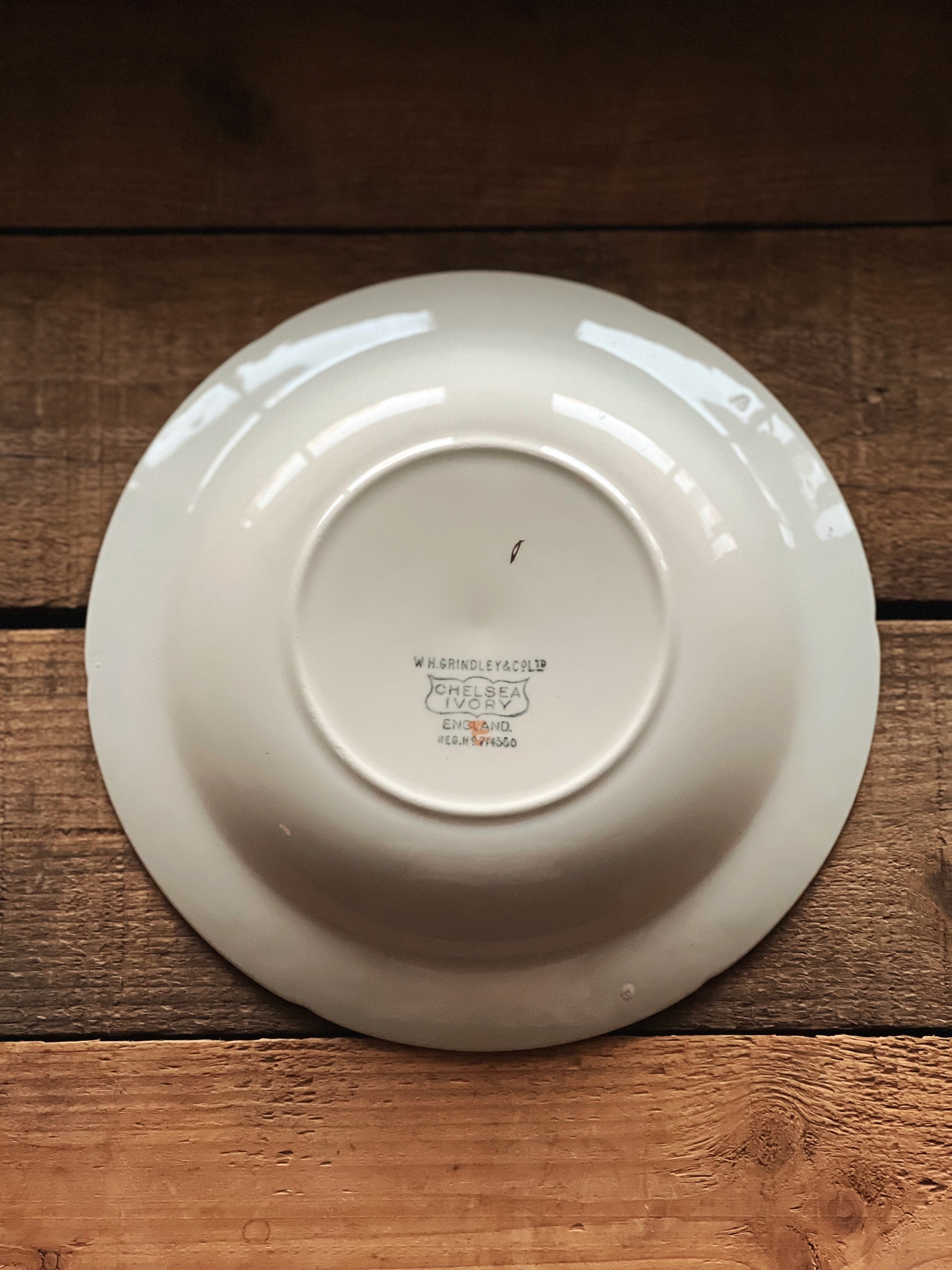 Rare Antique WH Grindley Chelsea Ivory Torbay Rimmed Soup Bowl