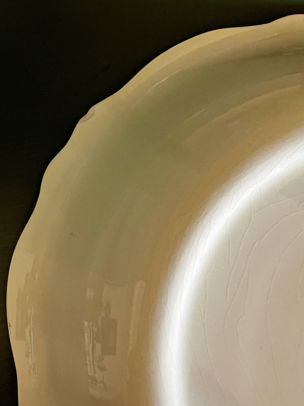 Underside chip detail