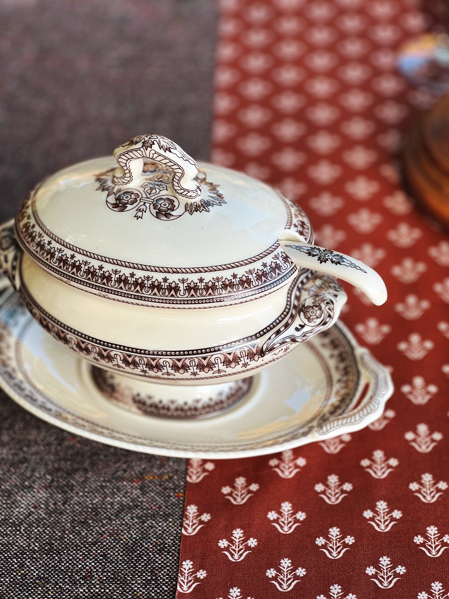 Vintage 4 Piece Transferware Gravy Boat with Under Plate and Ladle