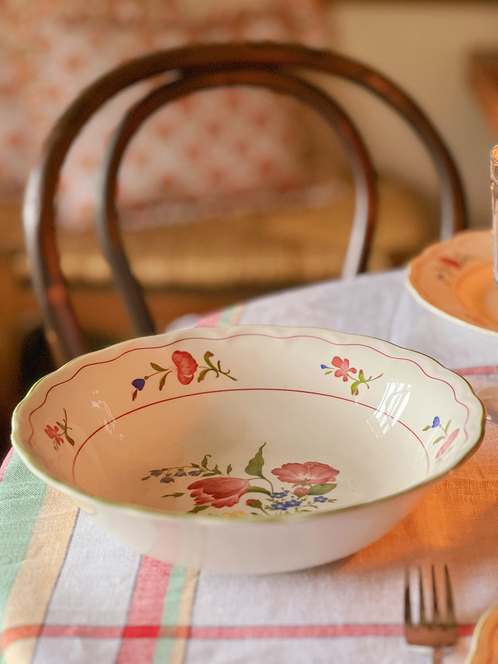 Vintage Nikko Provincial Biarritz Round Vegetable Bowl