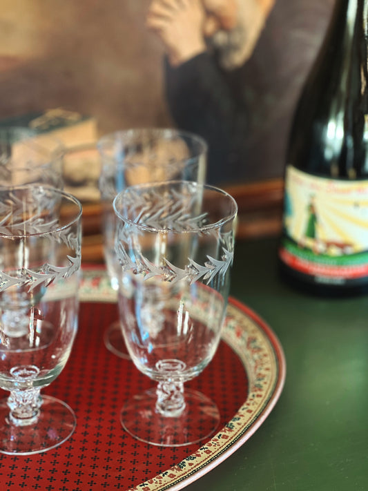 set of 4 iced tea glasses on a serving tray