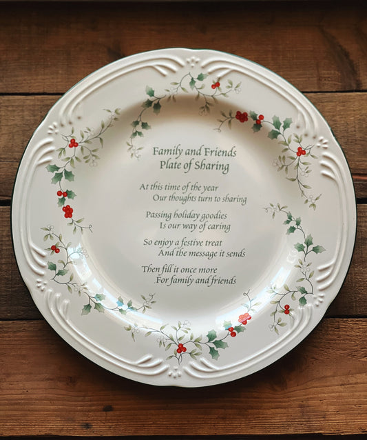 vintage Winterberry serving plate