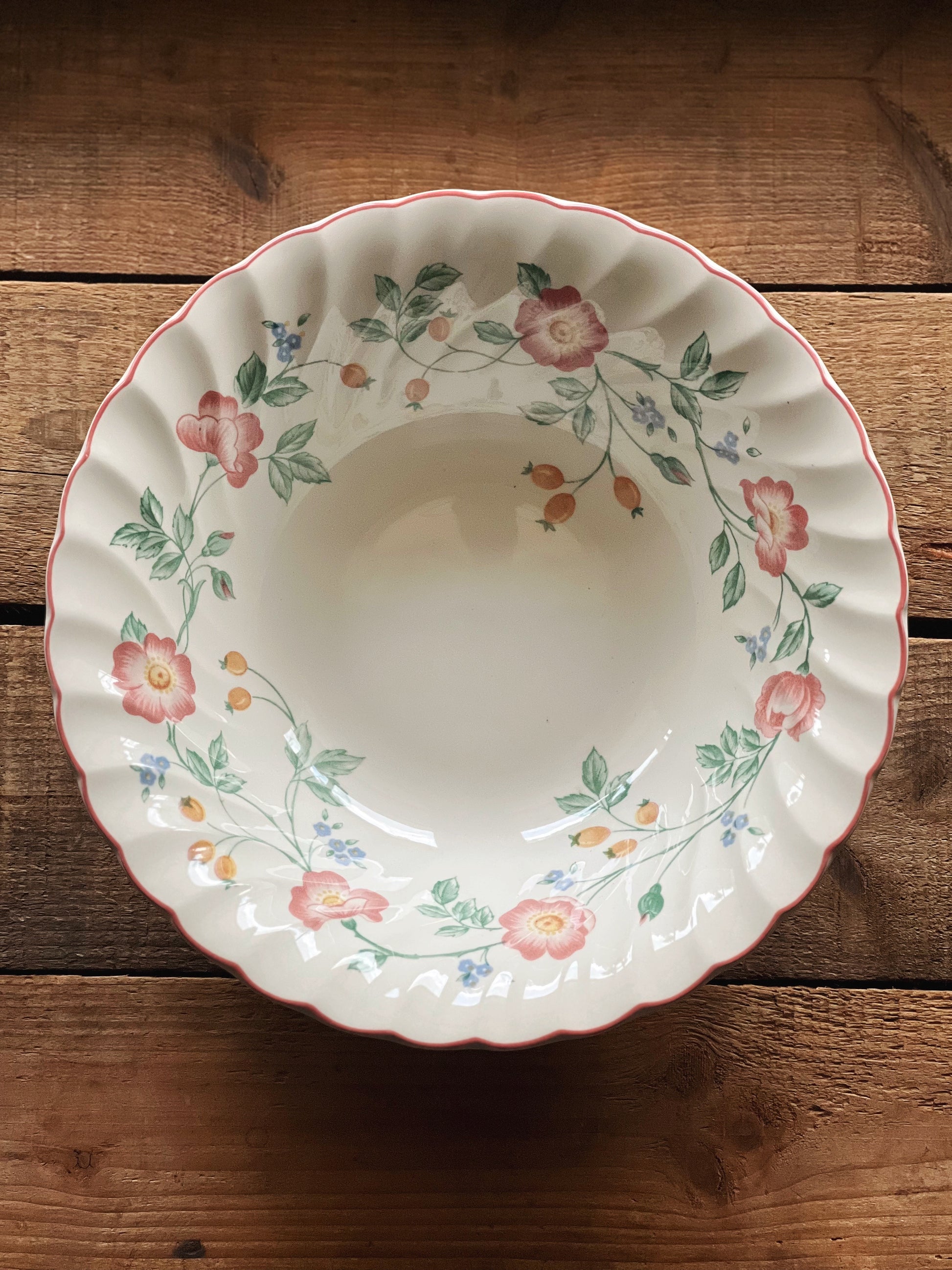 Vintage Churchill England Briar Rose Round Vegetable Bowl