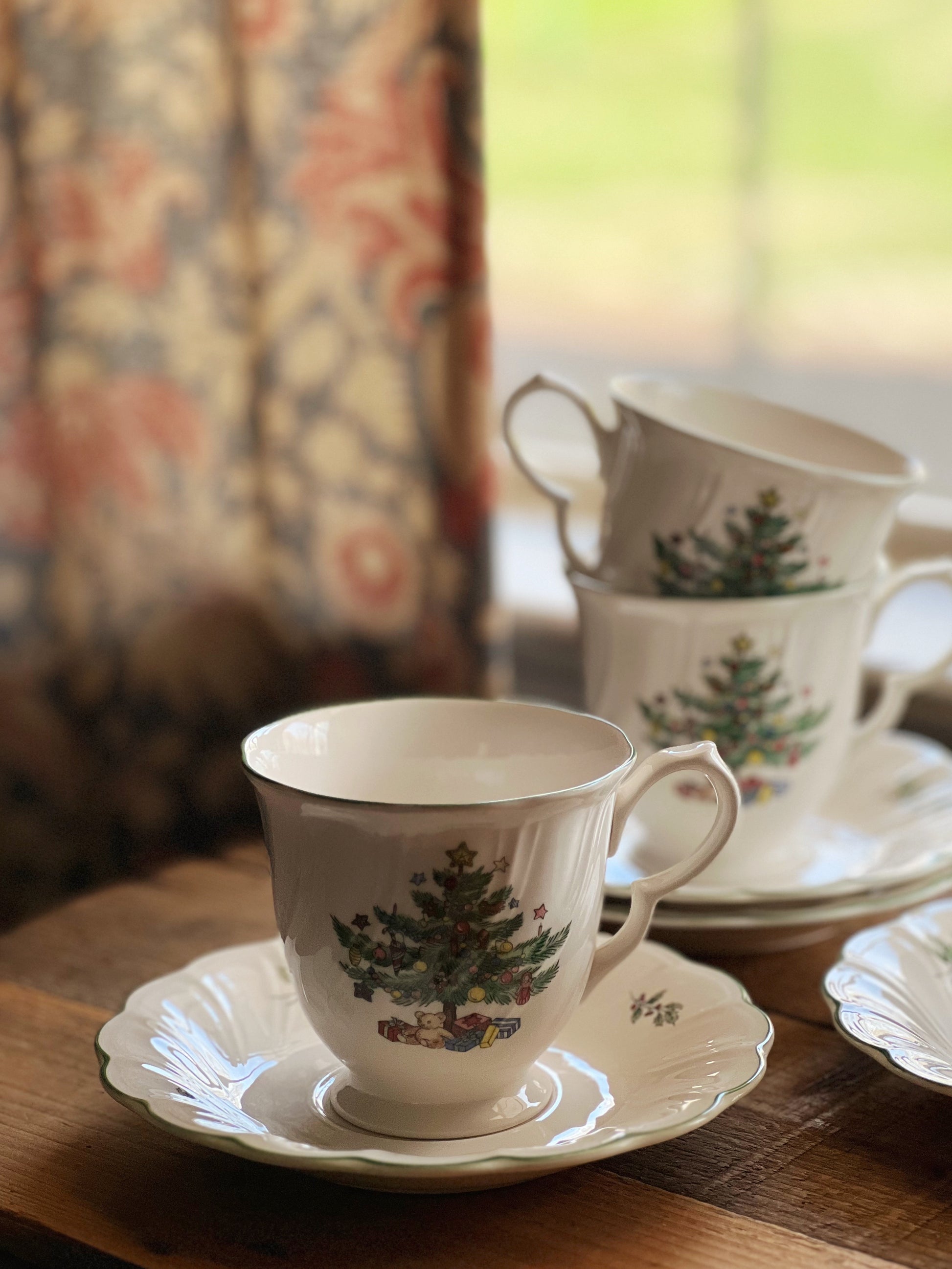 Vintage Nikko Happy Holidays Teacup & Saucer Set