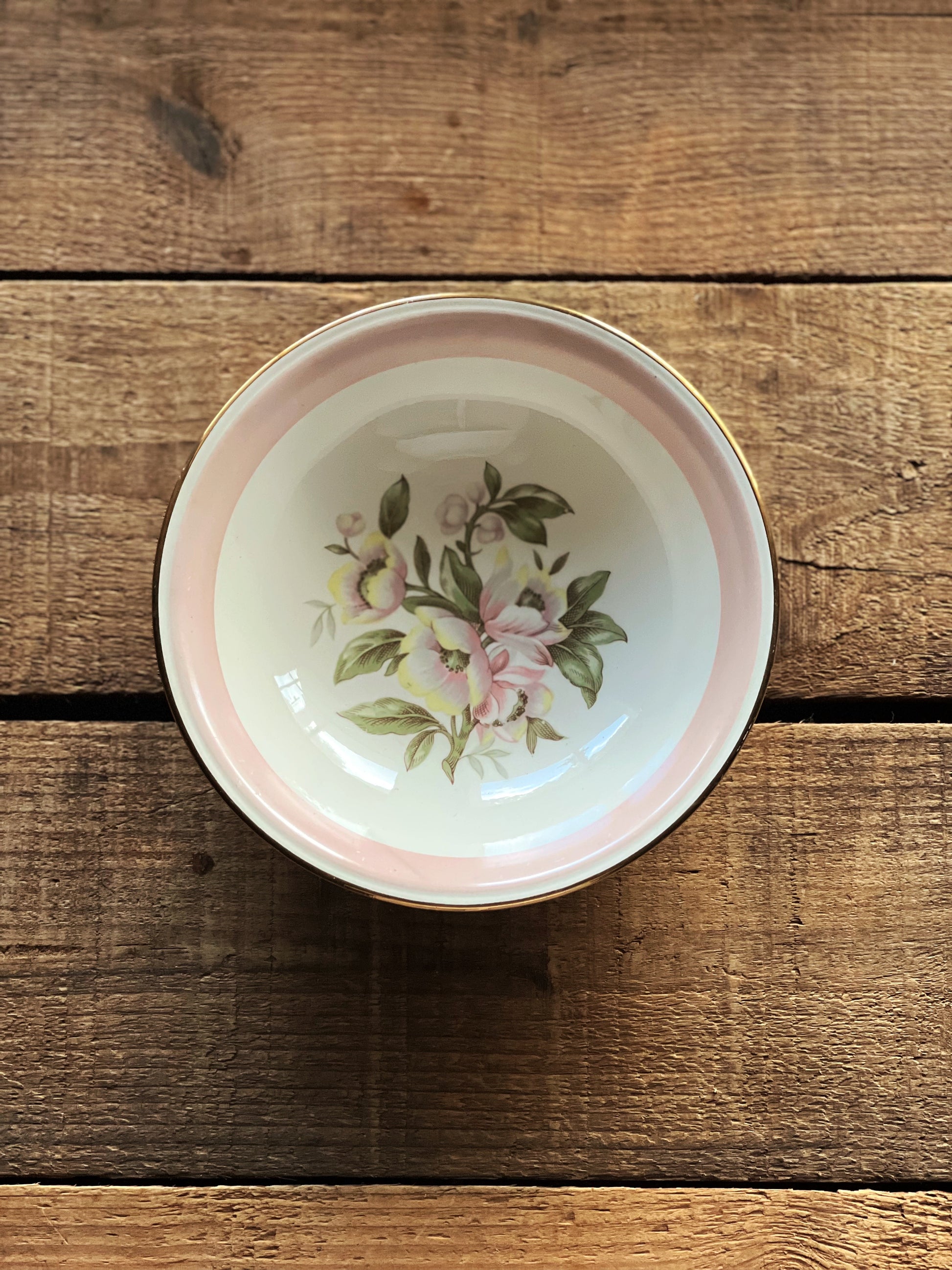 Vintage Homer Laughlin Eggshell Nautilus N1769 Pink Floral Berry Bowl