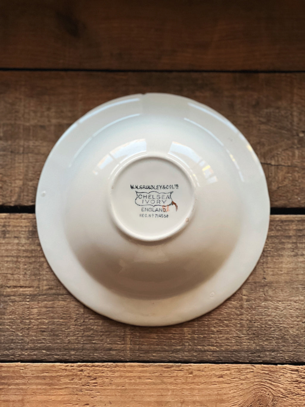 Rare Antique WH Grindley Chelsea Ivory Torbay Cereal Bowl