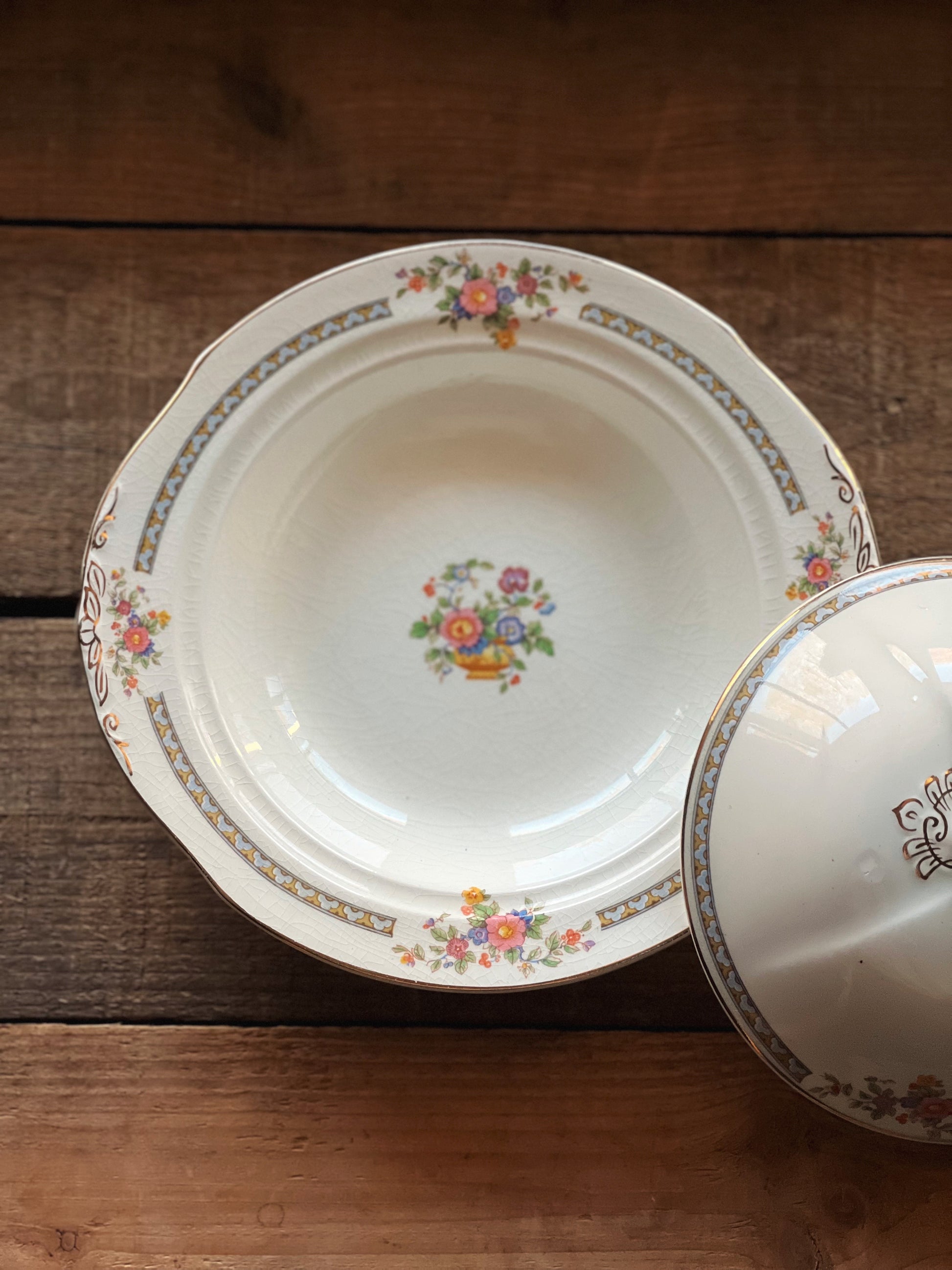 Rare Antique WH Grindley Chelsea Ivory Torbay Covered Butter Dish