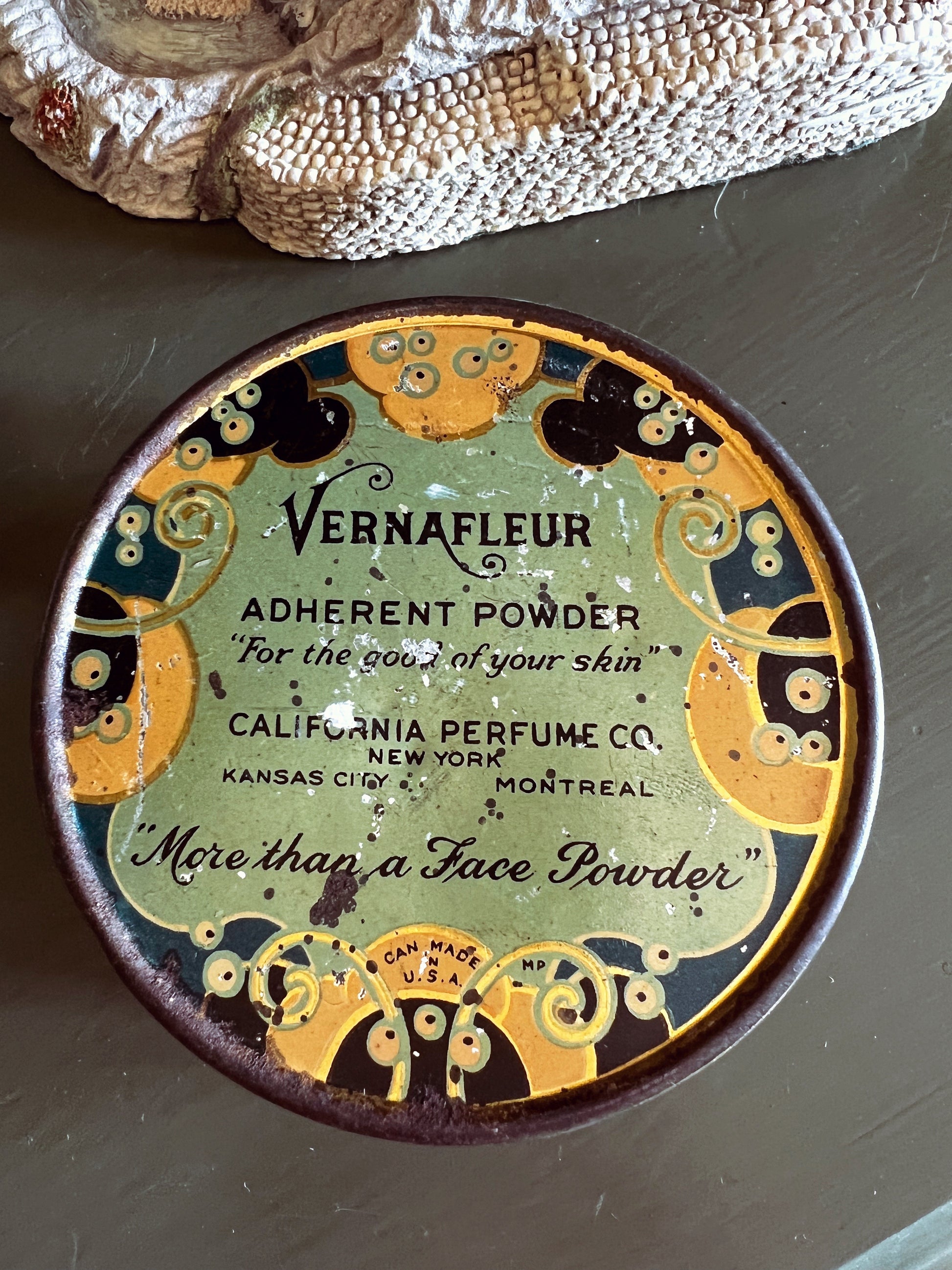 Vintage Vernafleur Powder Tin