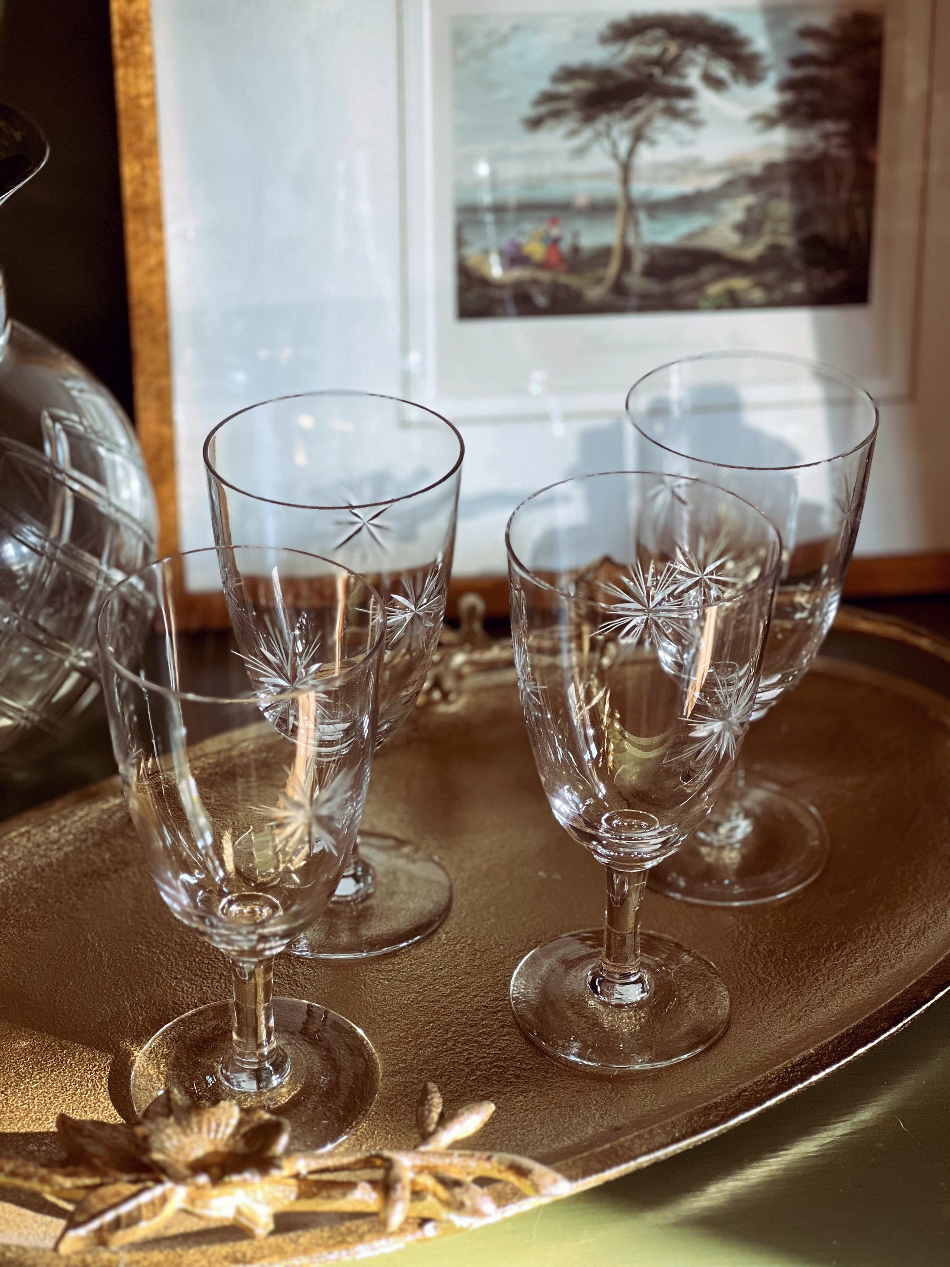 Set of 4 Vintage Etched Starburst Crystal Wine Glasses