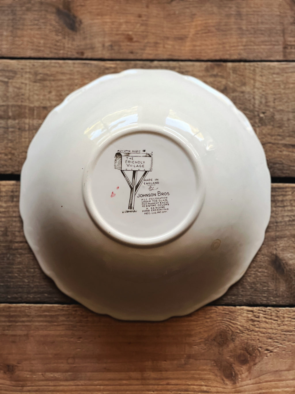 Vintage Johnson Brothers Friendly Village Autumn Mist Round Vegetable Bowl