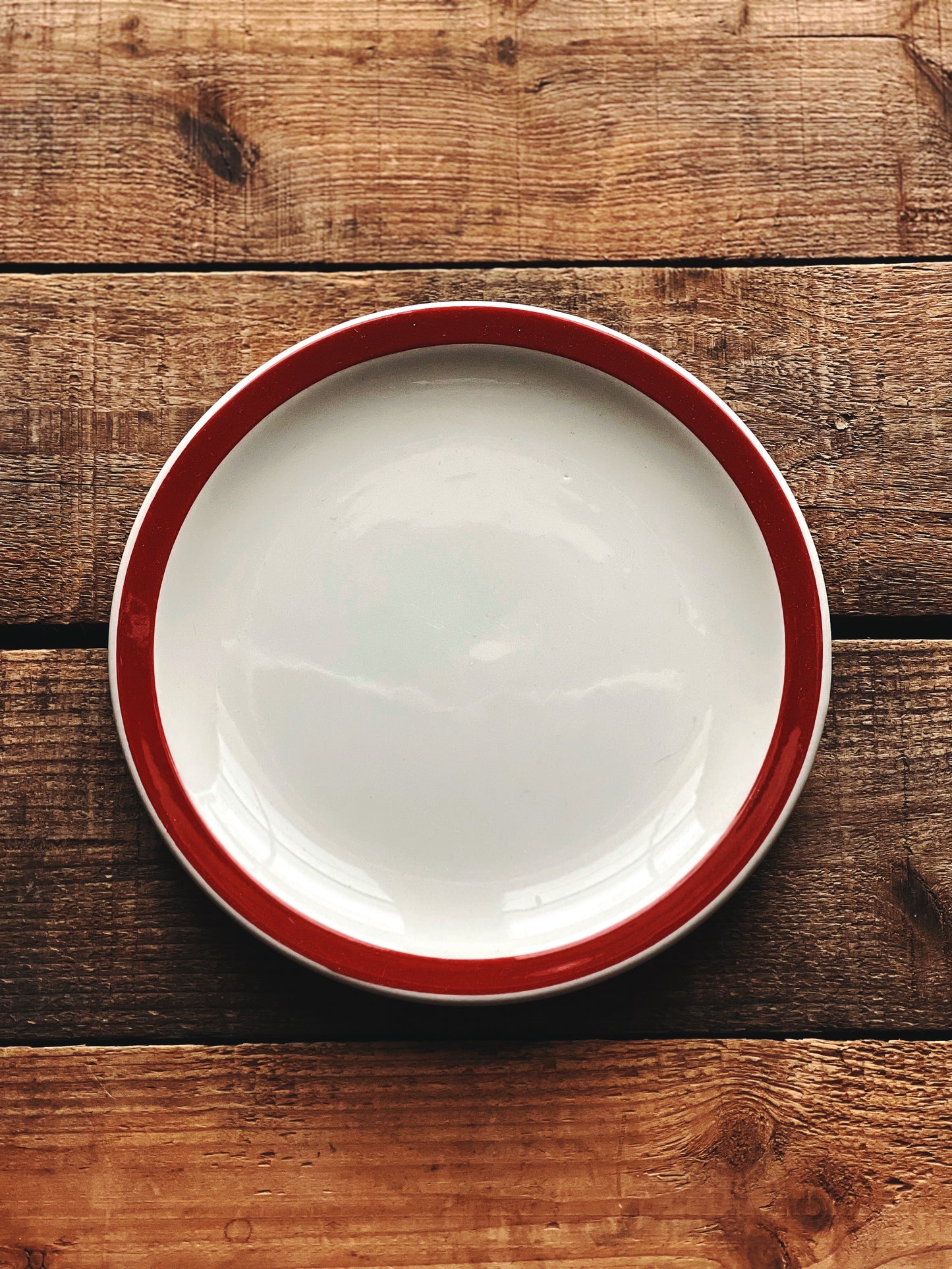 red rim salad plate