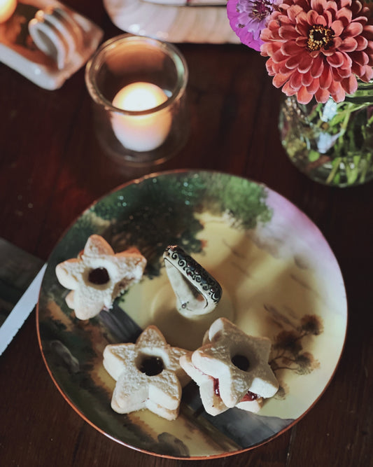 hand painted cookie plate